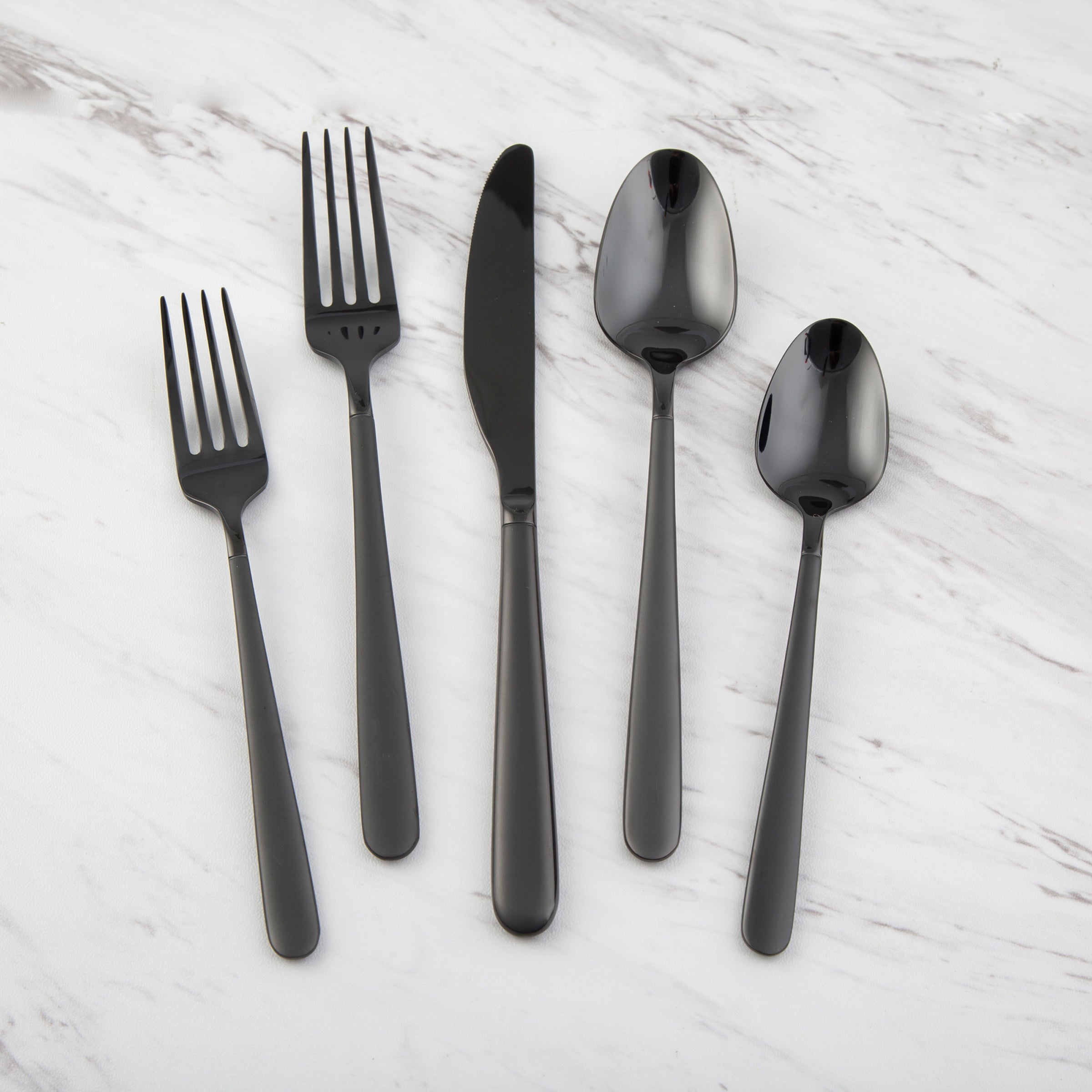 Quinn Black Sand Mirror 20 Piece Flatware Set
