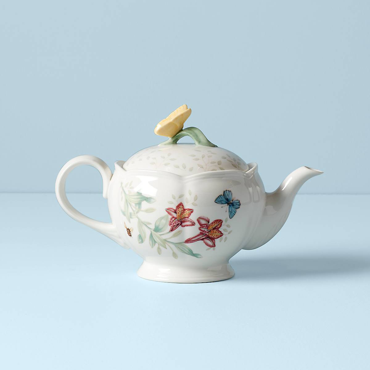 Alternative view of Butterfly Meadow Teapot