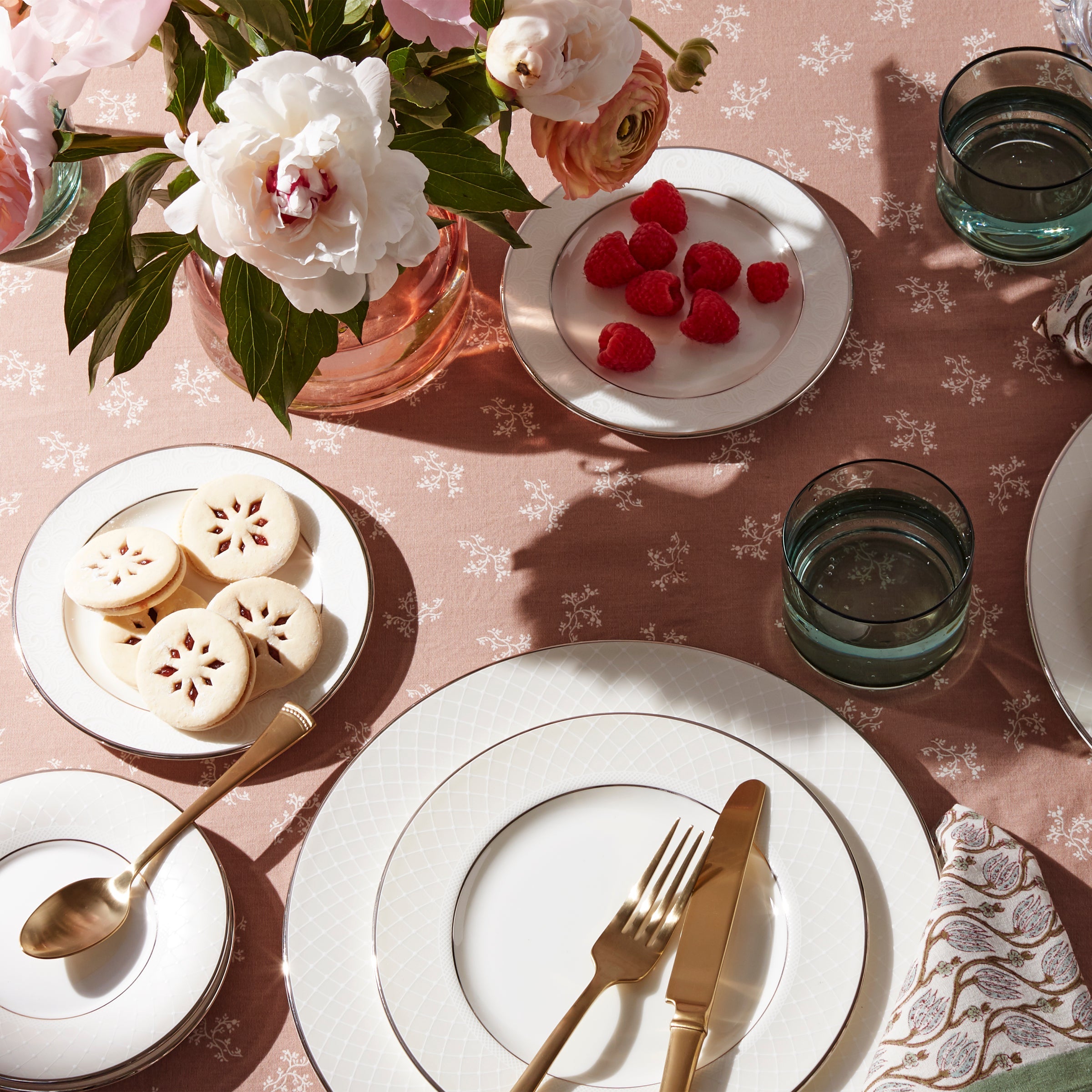 Tuscany Classics Stackable Green Short Glasses Set Of 4 - Image 12