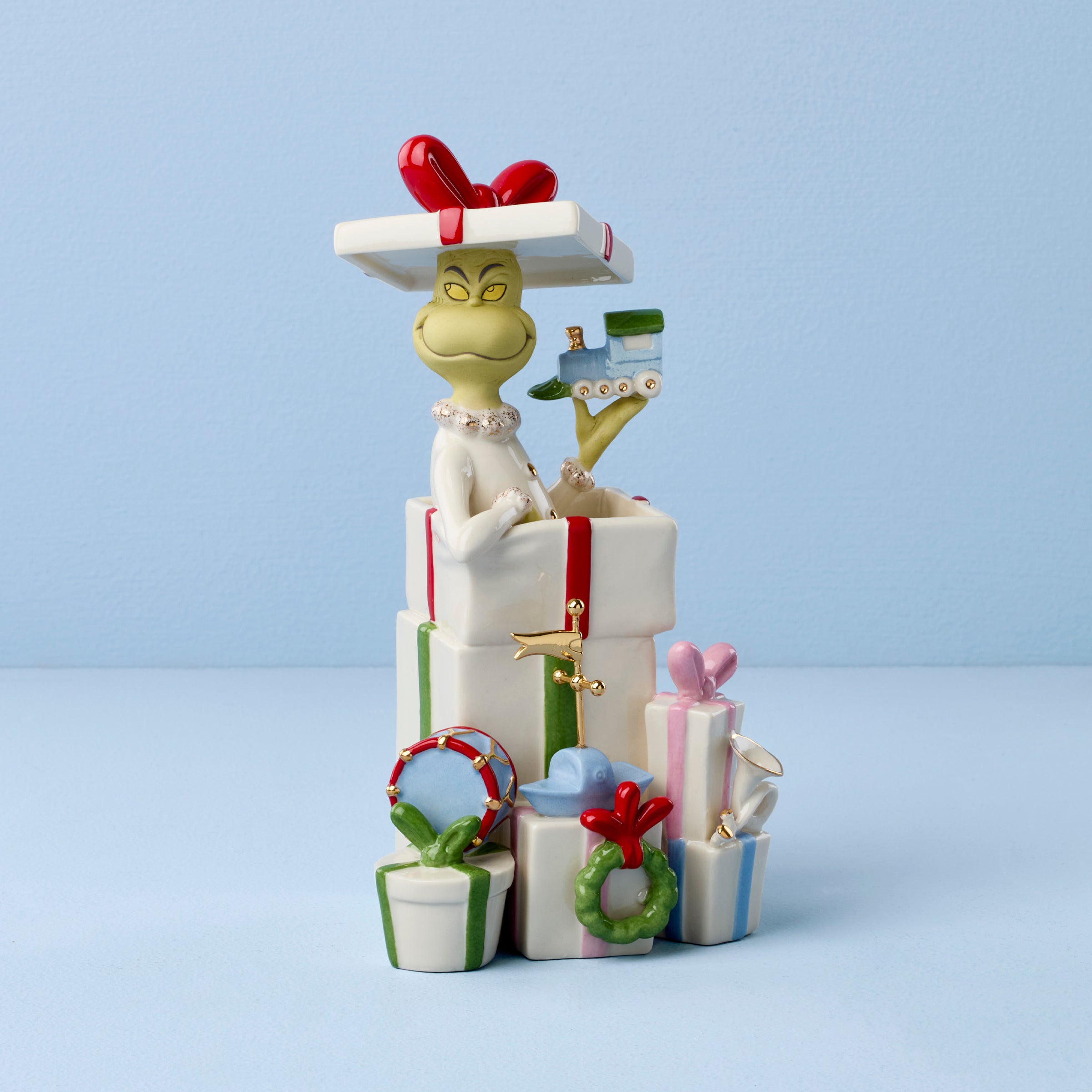 Grinch Gets The Gifts Figurine