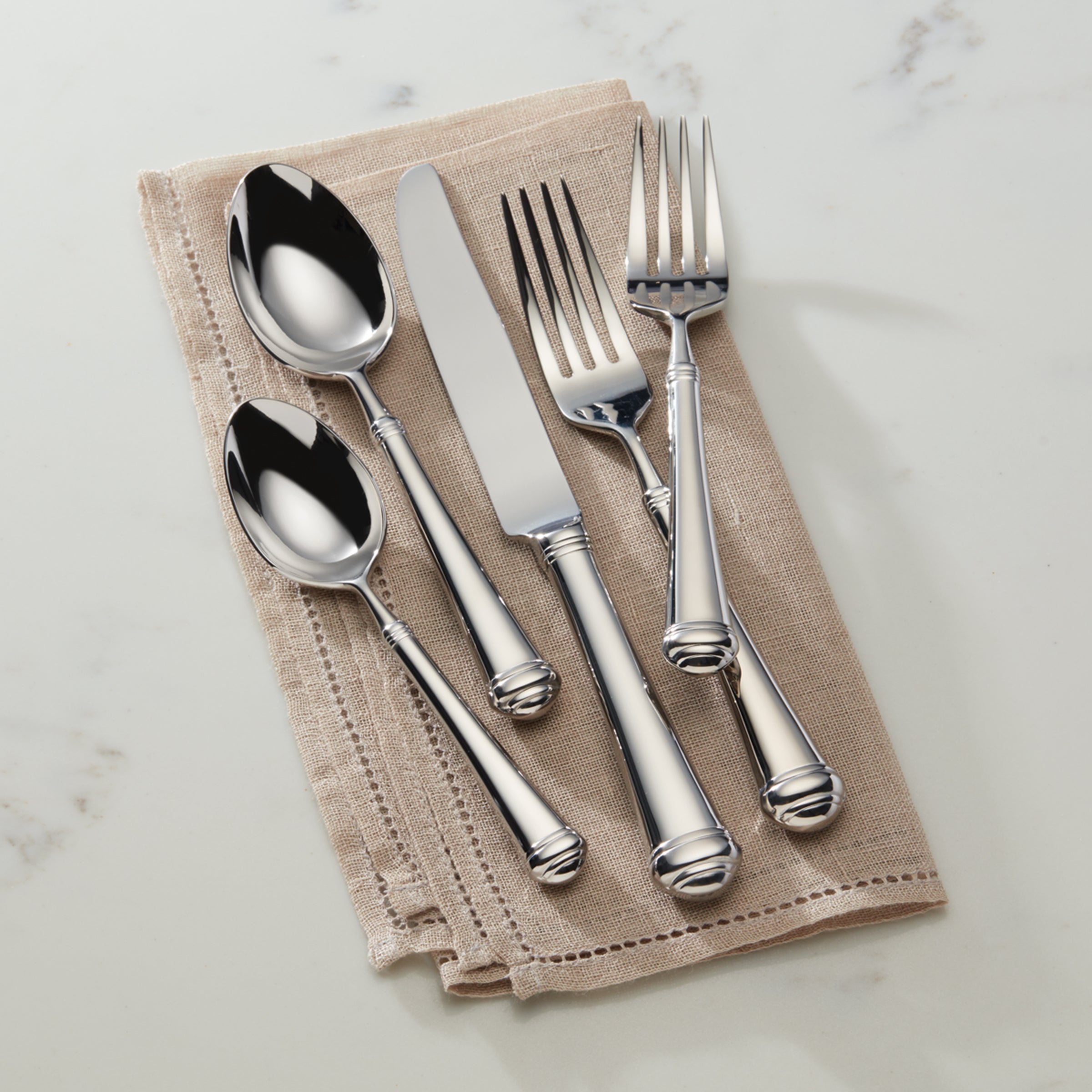 Alternative view of Allora 5 Piece Place Setting