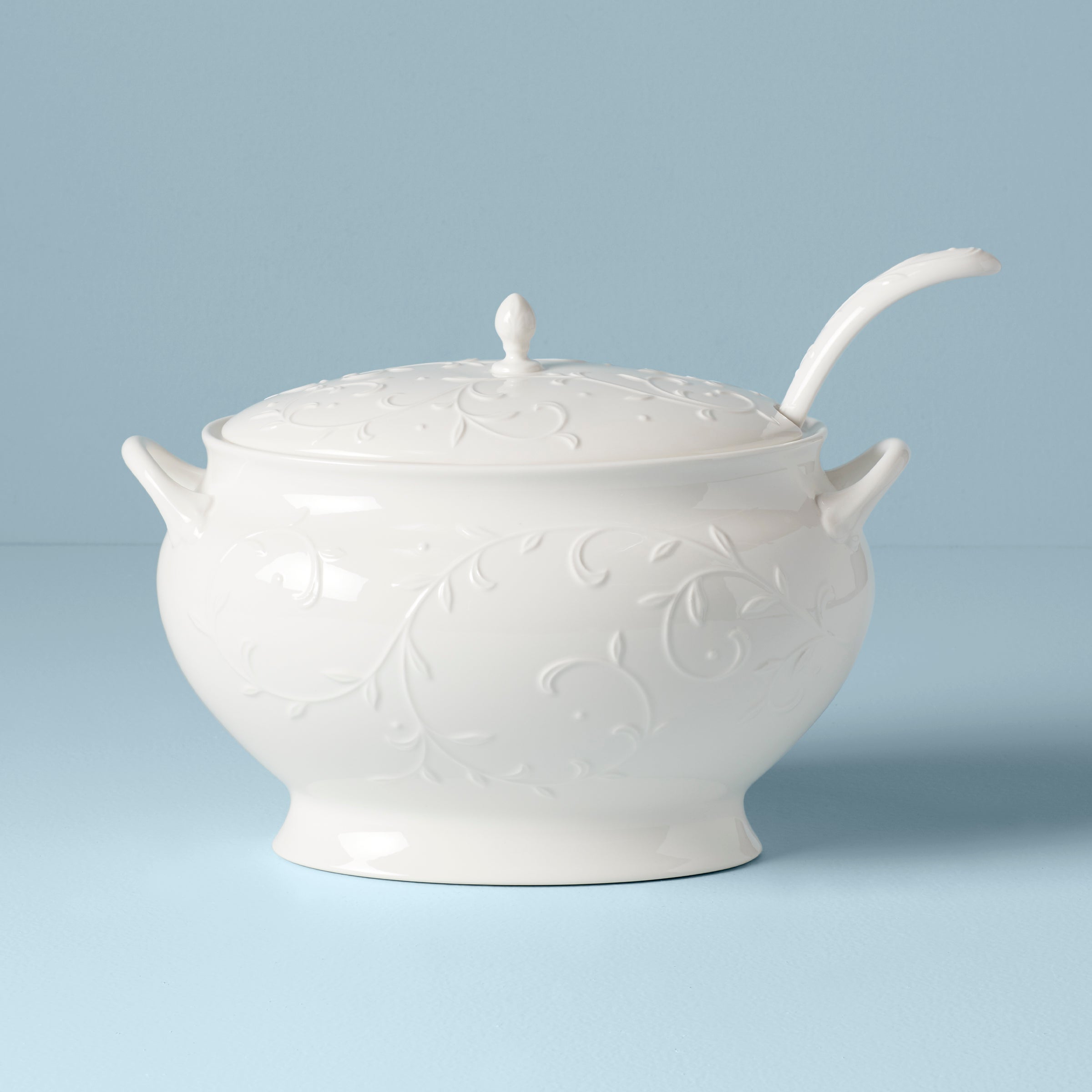 Opal Innocence Carved Soup Tureen Set - Image 2
