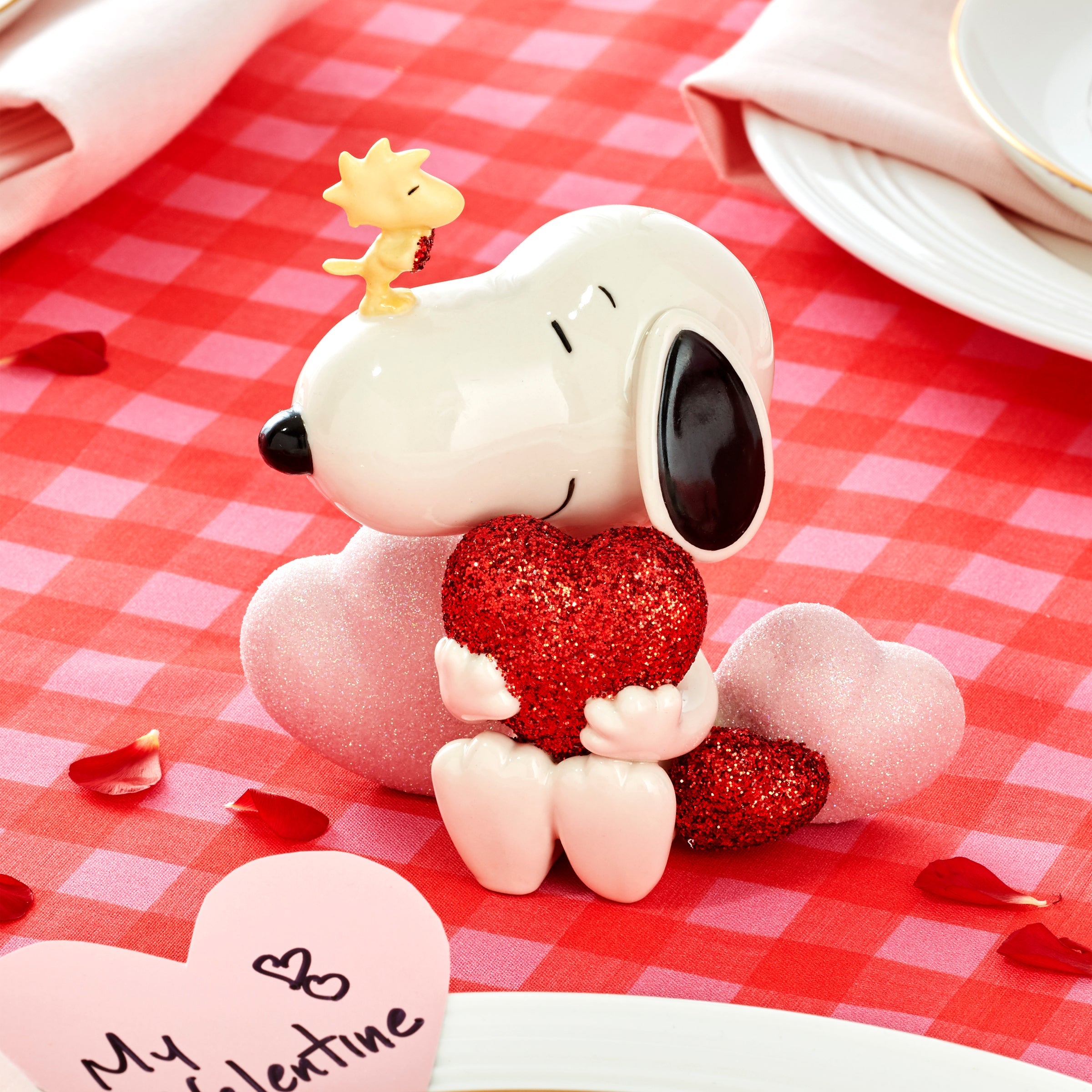 Snoopy Love Figurine - Image 3