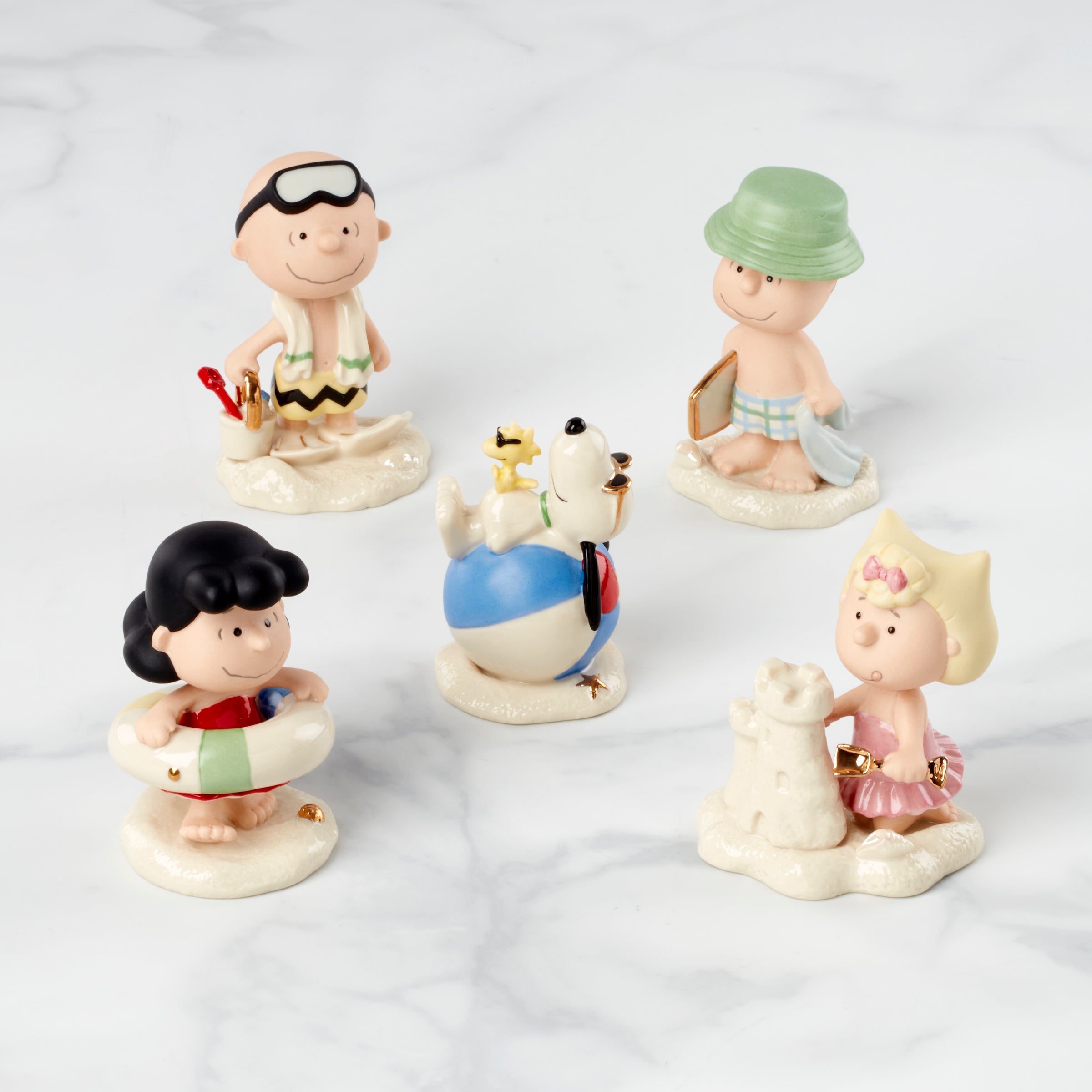 Peanuts 5 Piece Beach Party Figurine Set