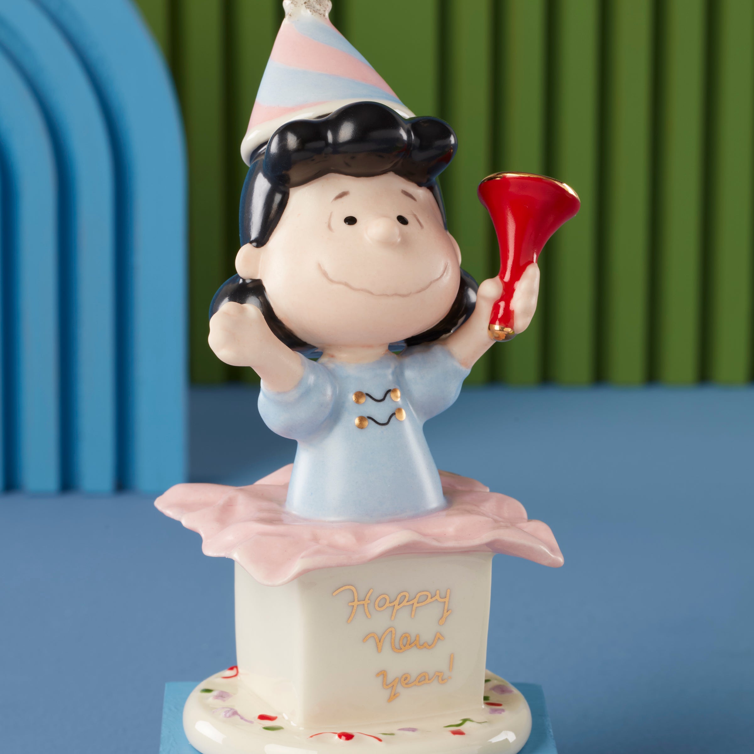 Peanuts 5 Piece New Year Figurine Set - Image 7