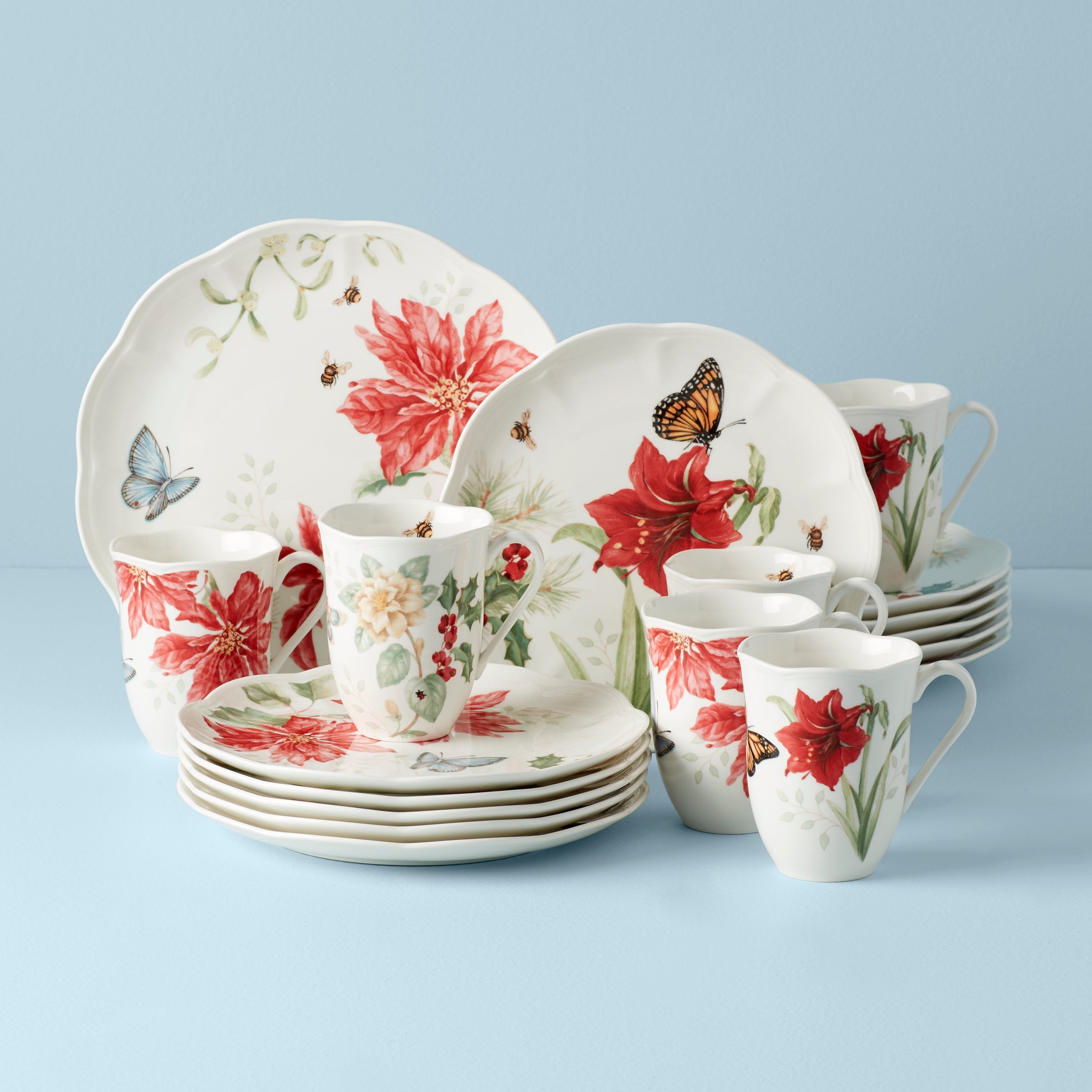 Butterfly Meadow Holiday 18 Piece Dinnerware Set