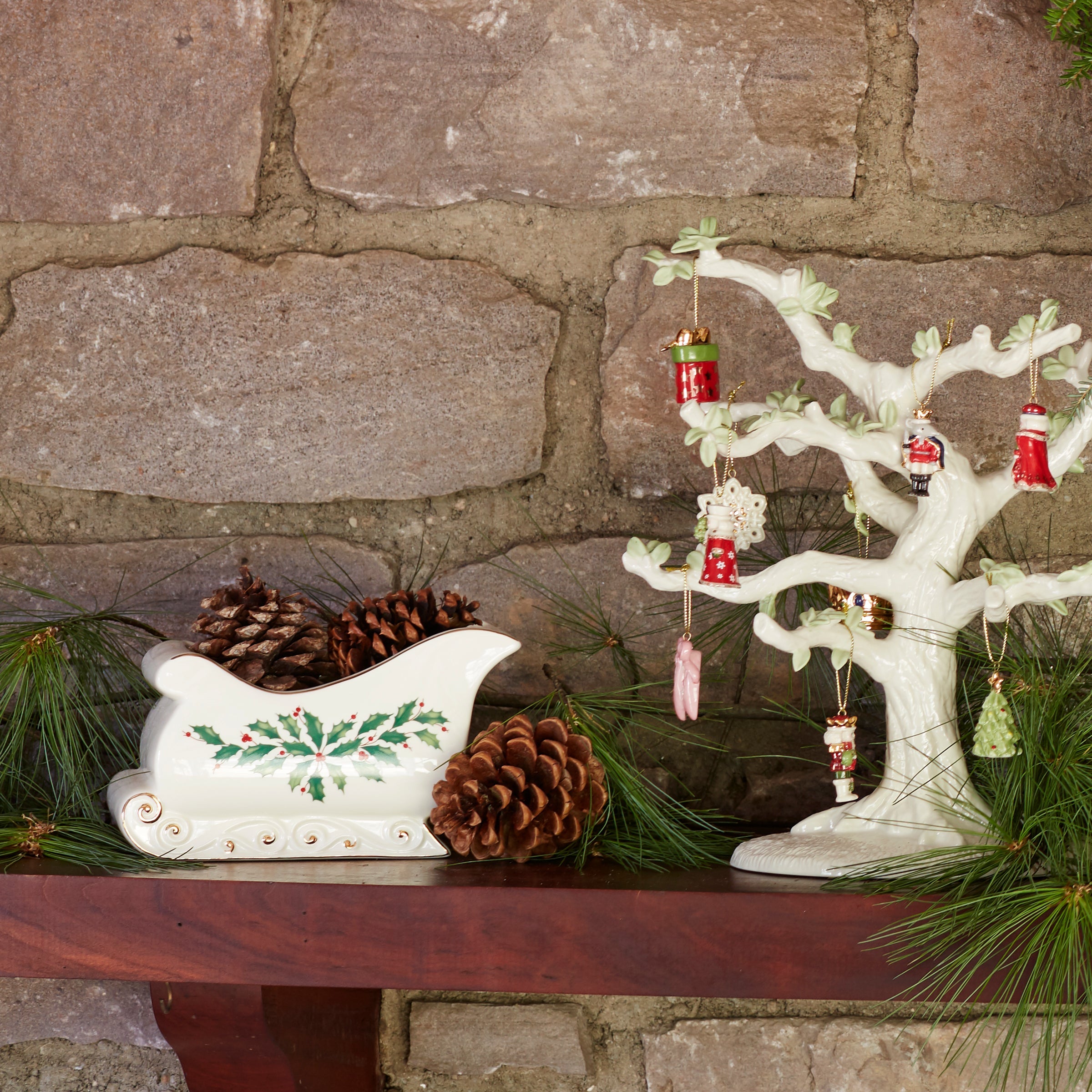 Holiday Sleigh Candy Dish - Image 3