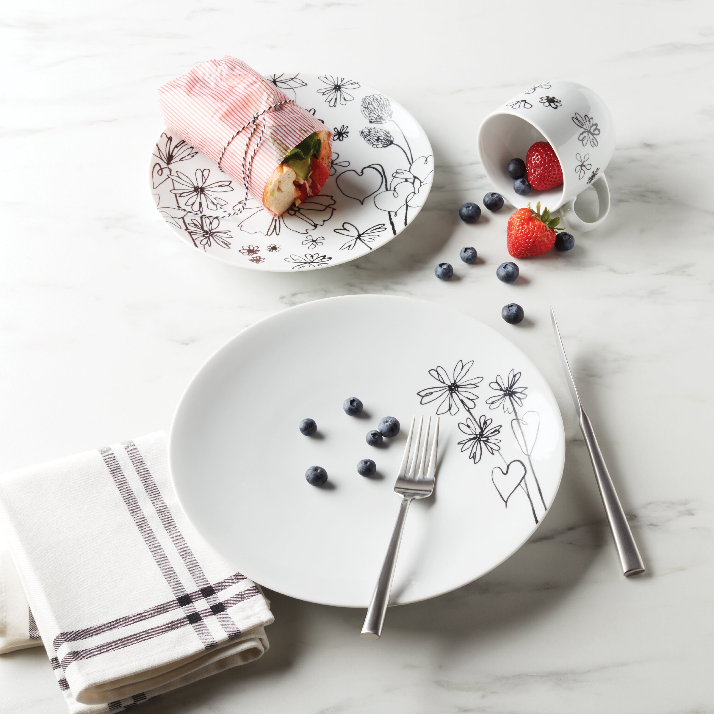 Garden Doodle Accent Plates Set of 4 - Image 2