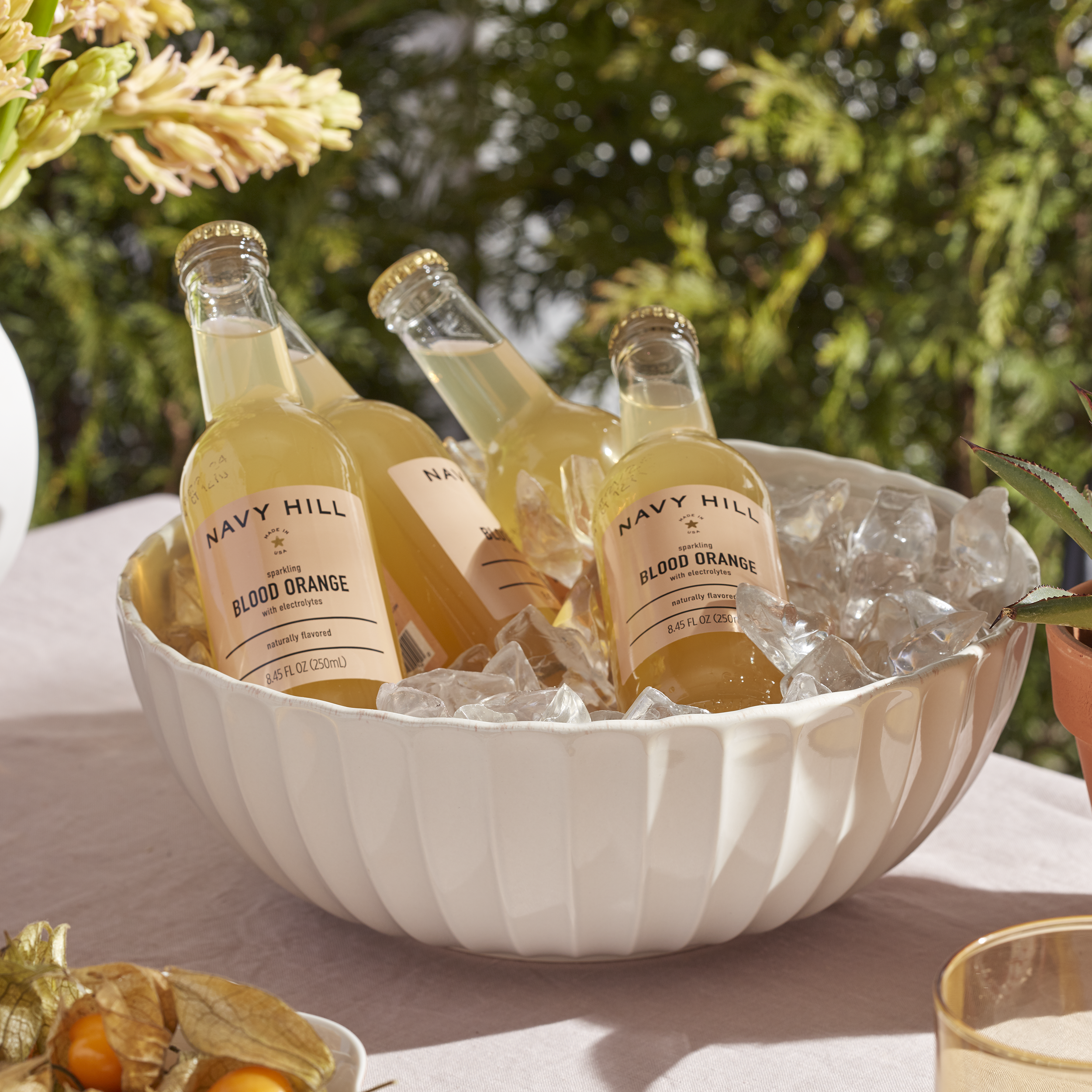 Alternative view of French Perle Scallop Serving Bowl