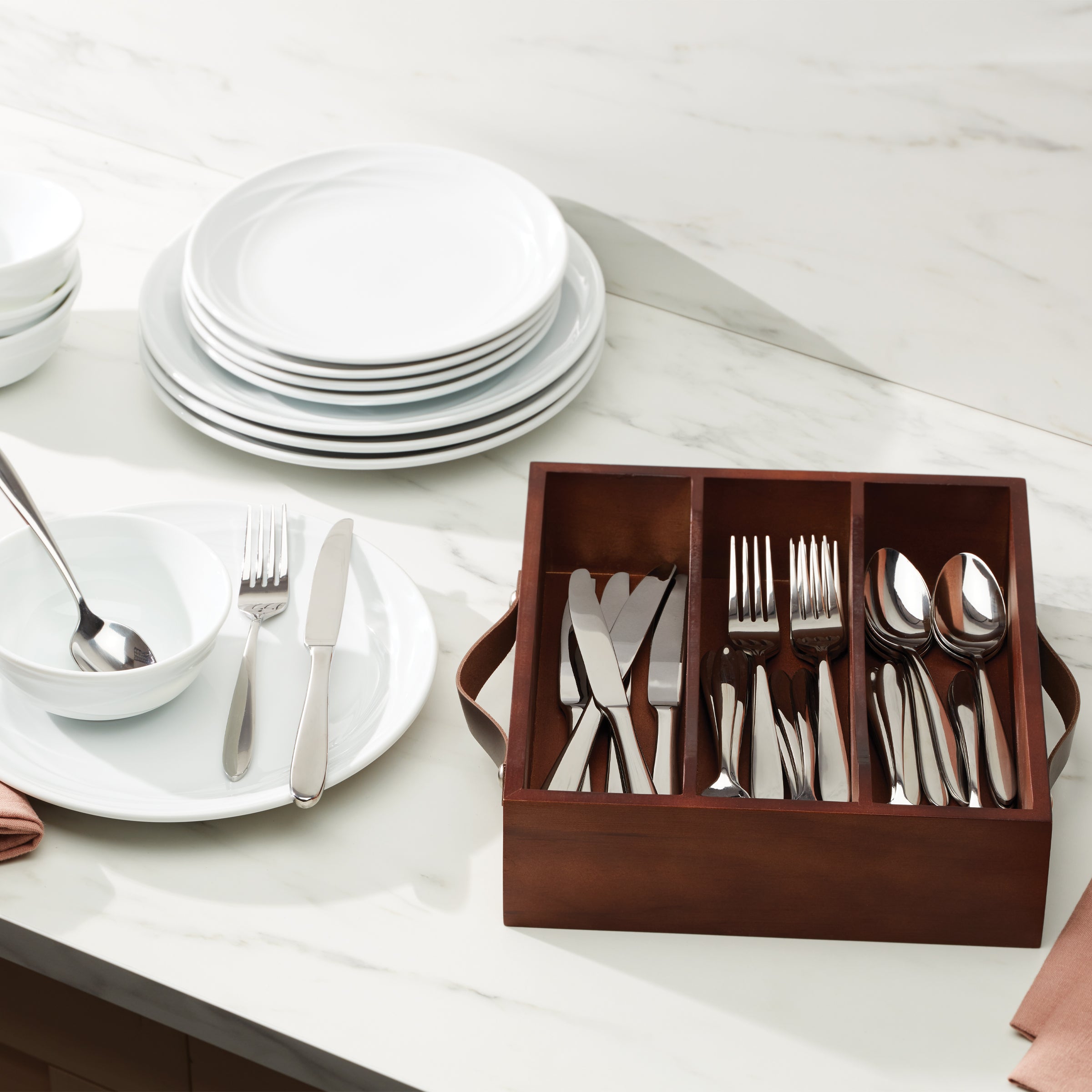 Alternative view of Mooncrest 30 Piece Flatware Set with Caddy