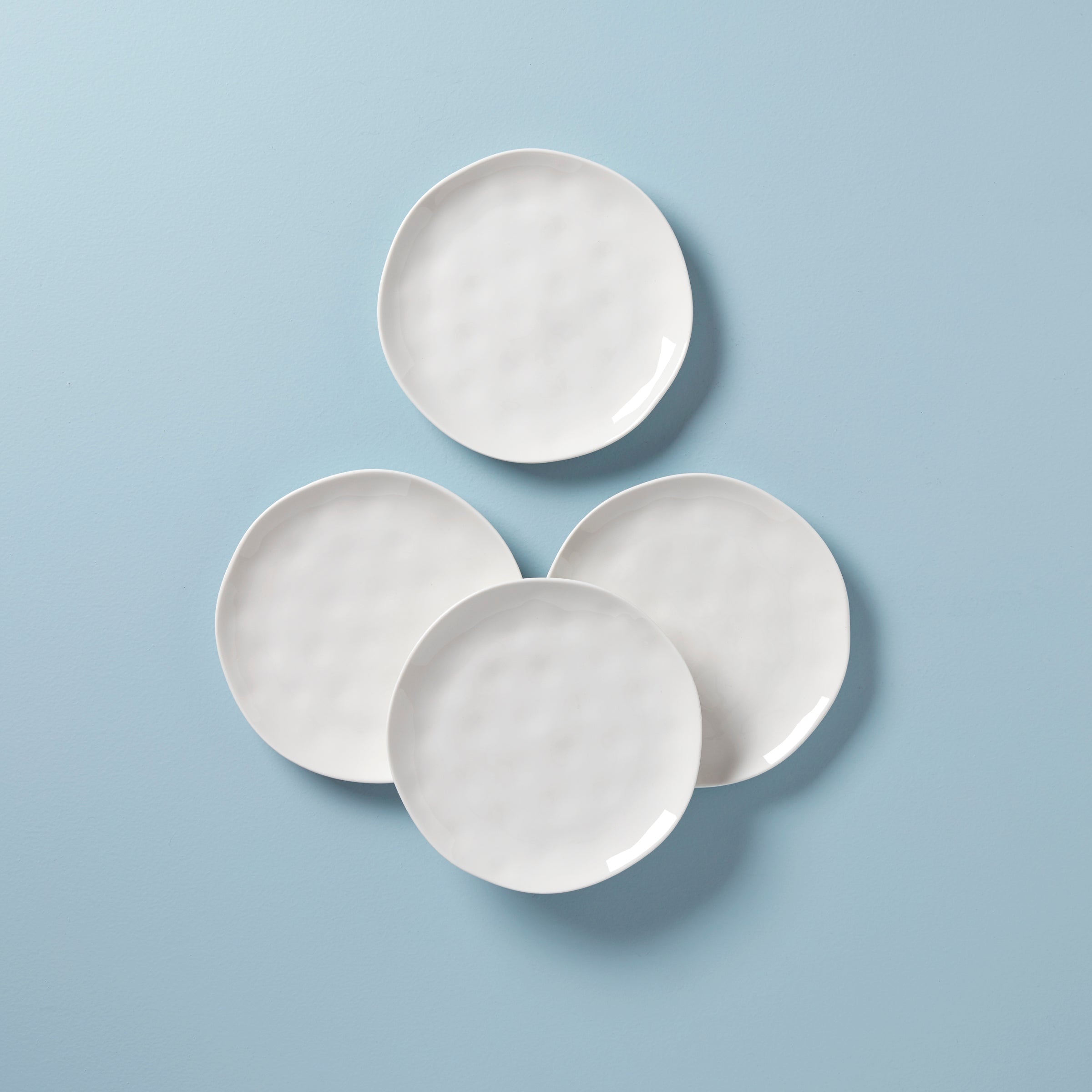 Bay Colors White Accent Plates   Set of 4