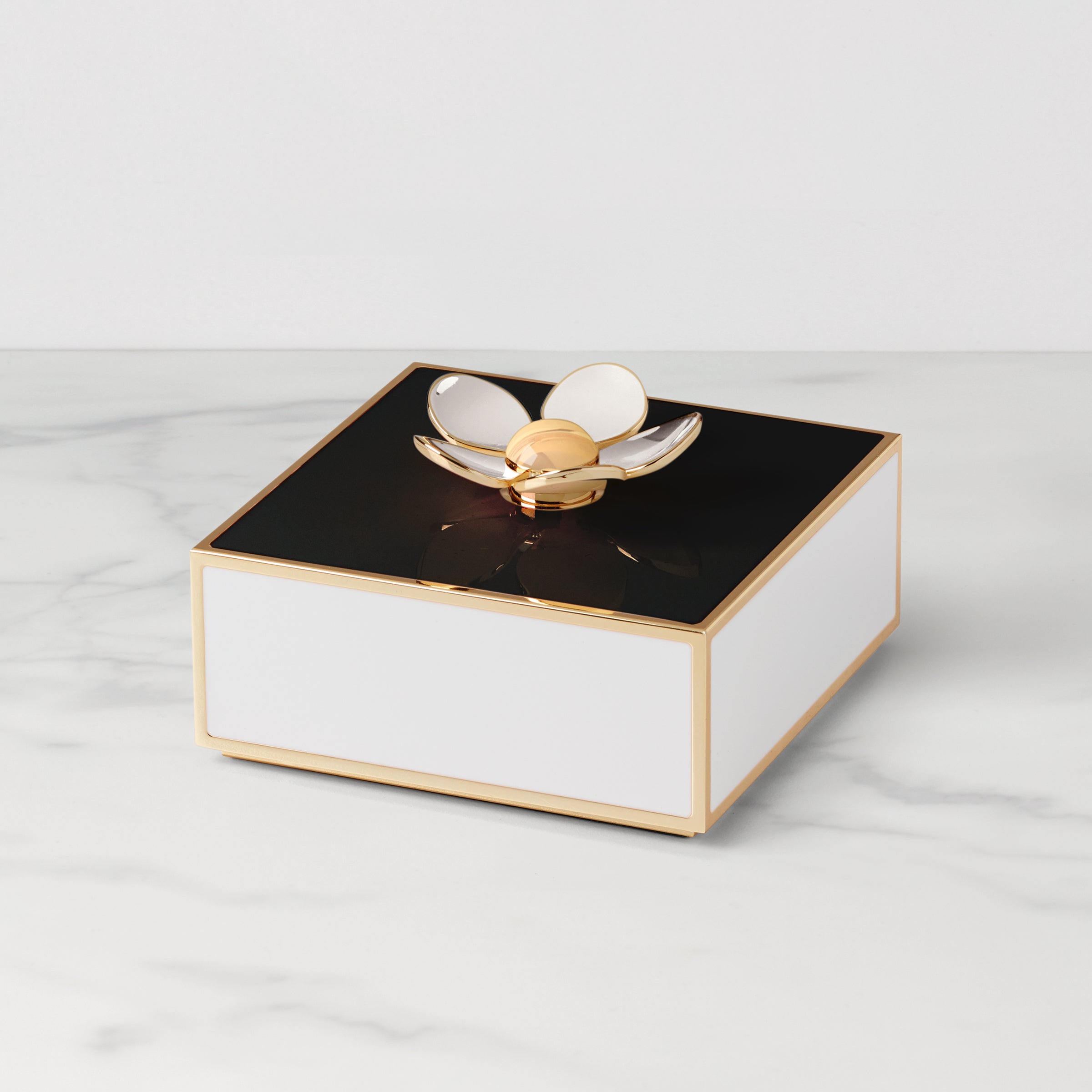 Make It Pop Floral Box Black/White