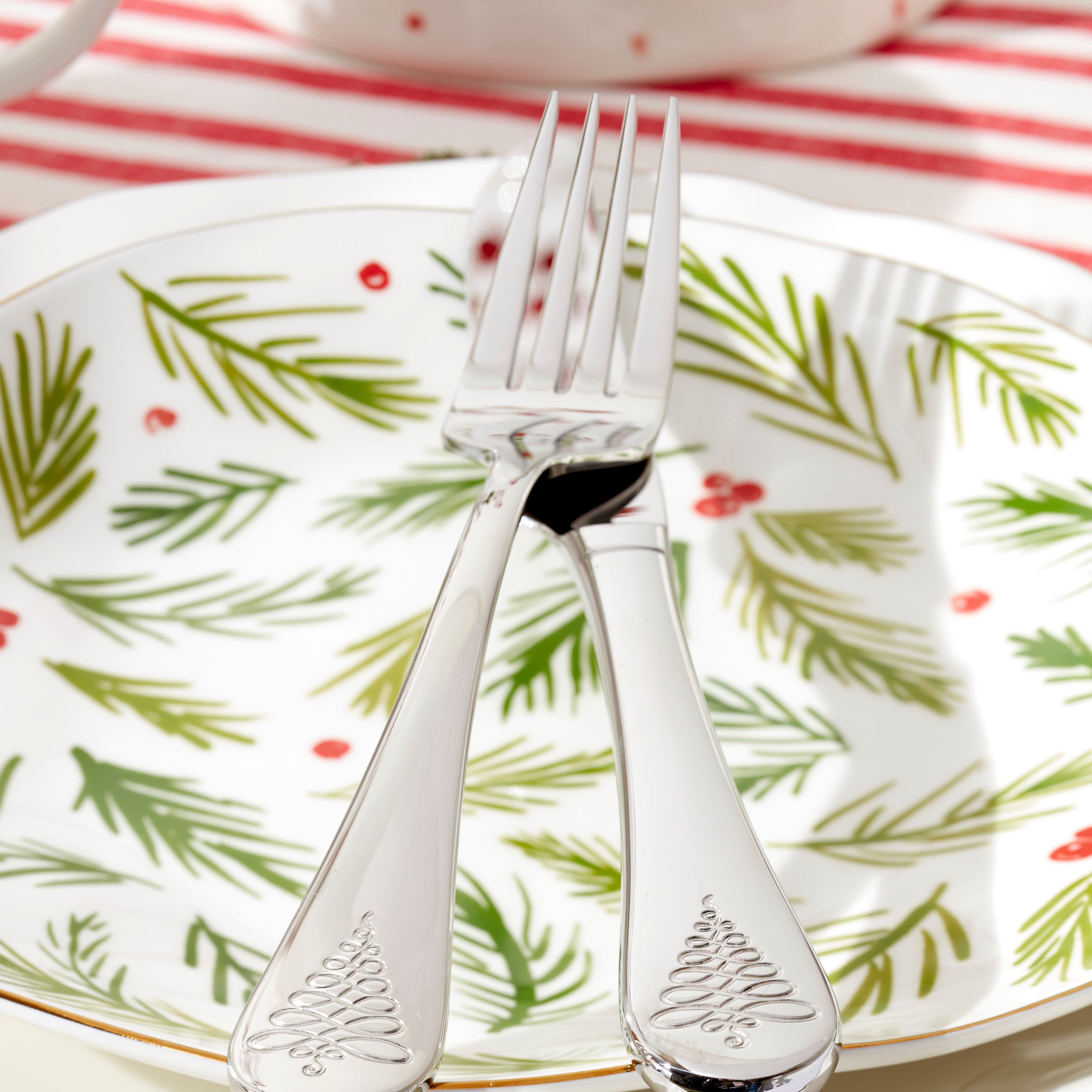 Bayberry Dessert Plates Set of 4 - Image 5