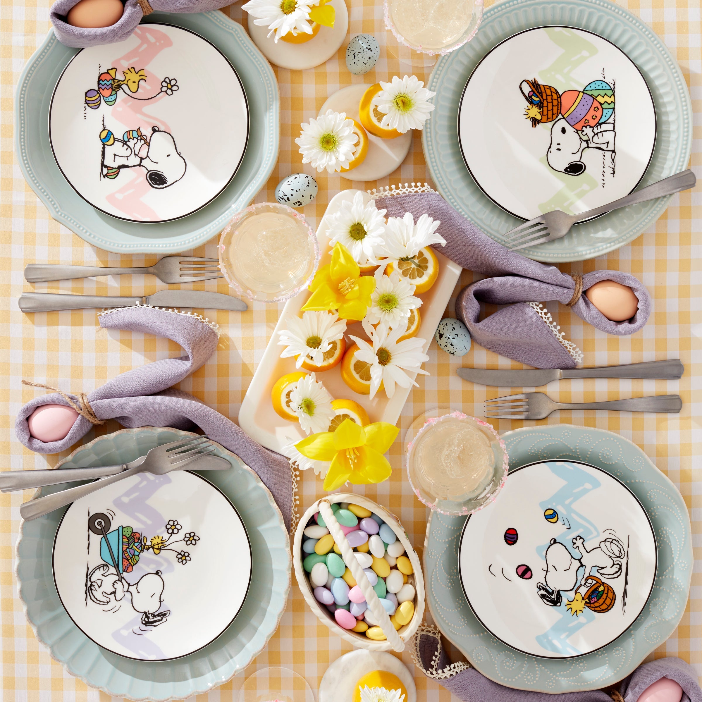 Snoopy Easter Accent Plates Set of 4 - Image 4