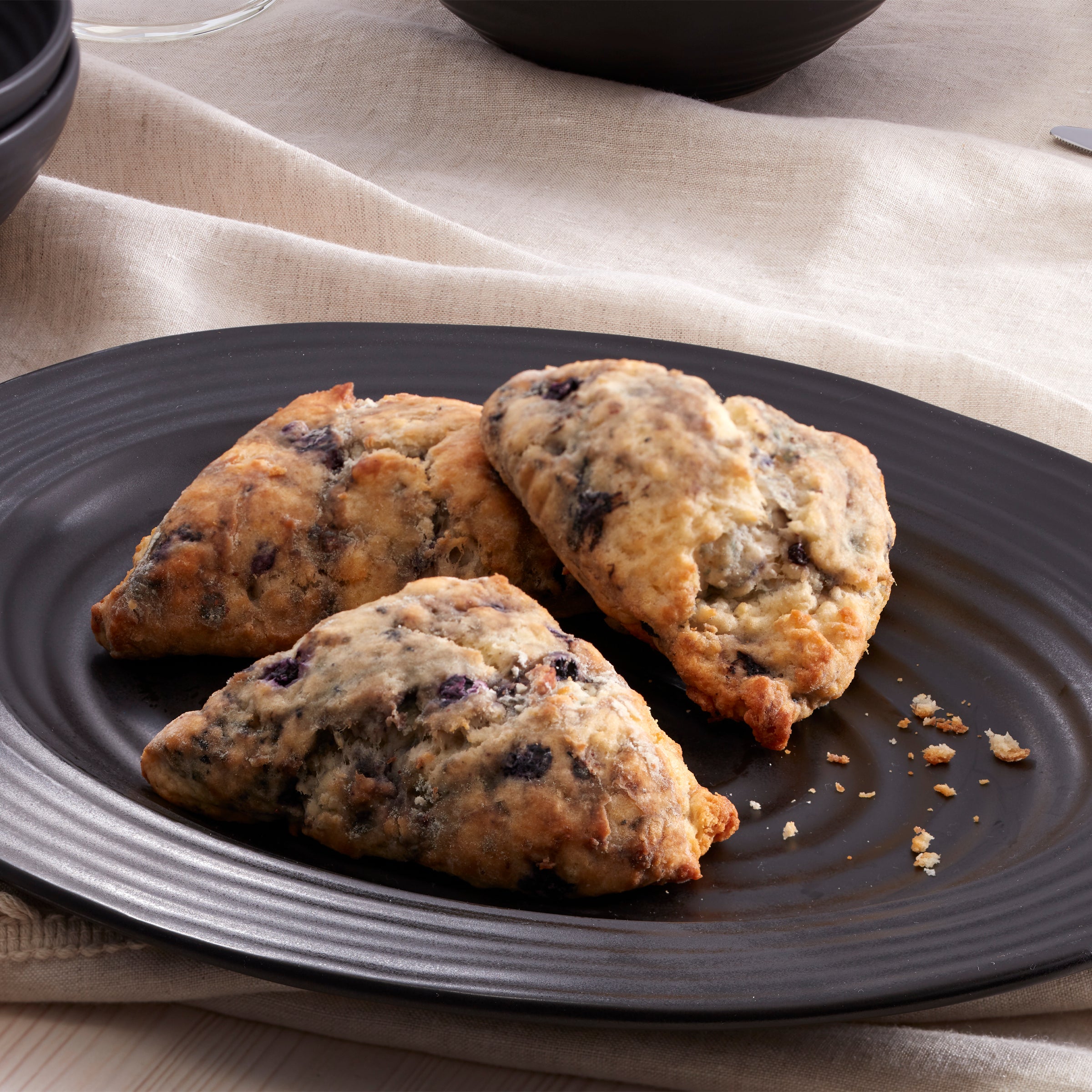 Ridge Black 12 Piece Dinnerware Set - Image 15