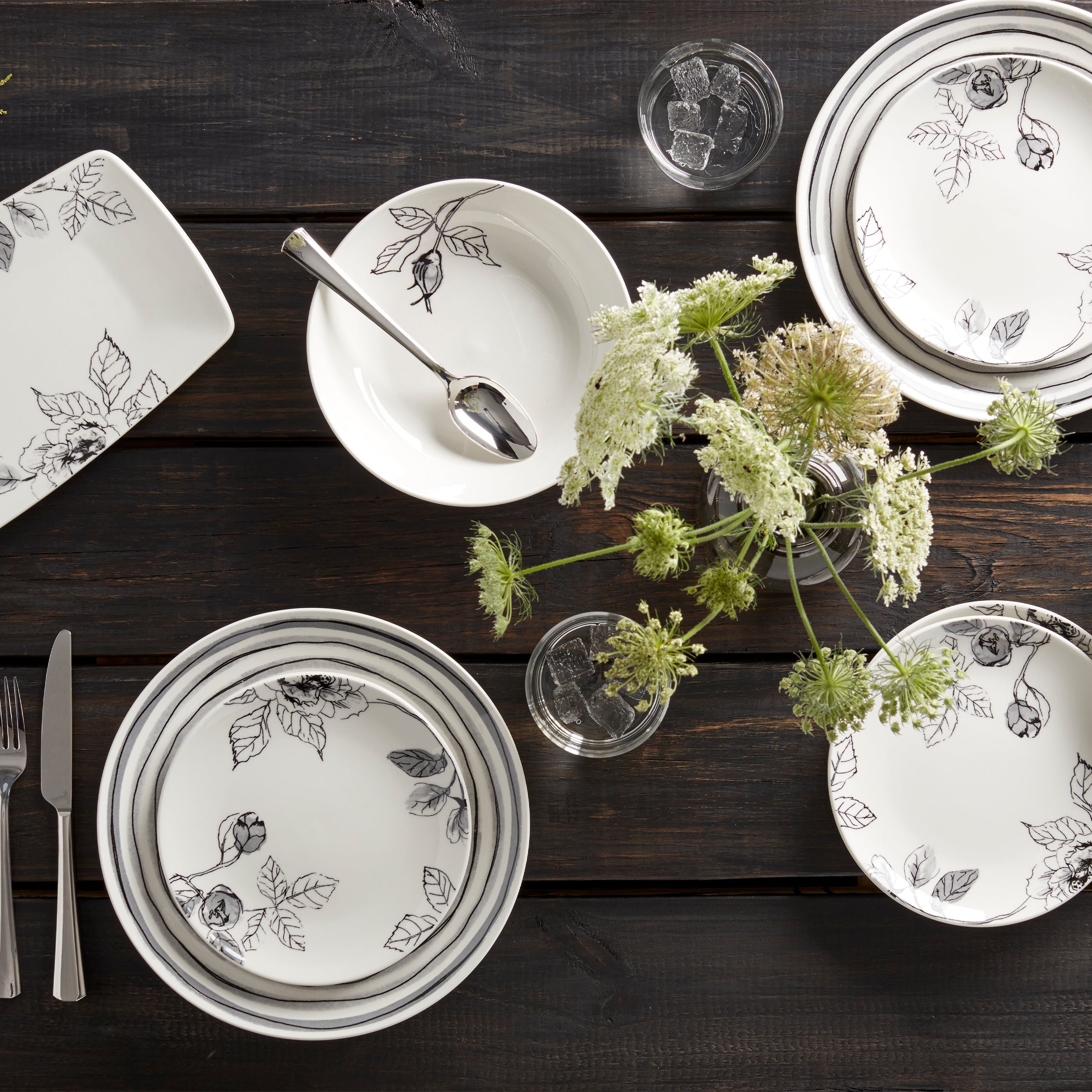 Sketchbook 12 Piece Dinnerware Set - Image 3