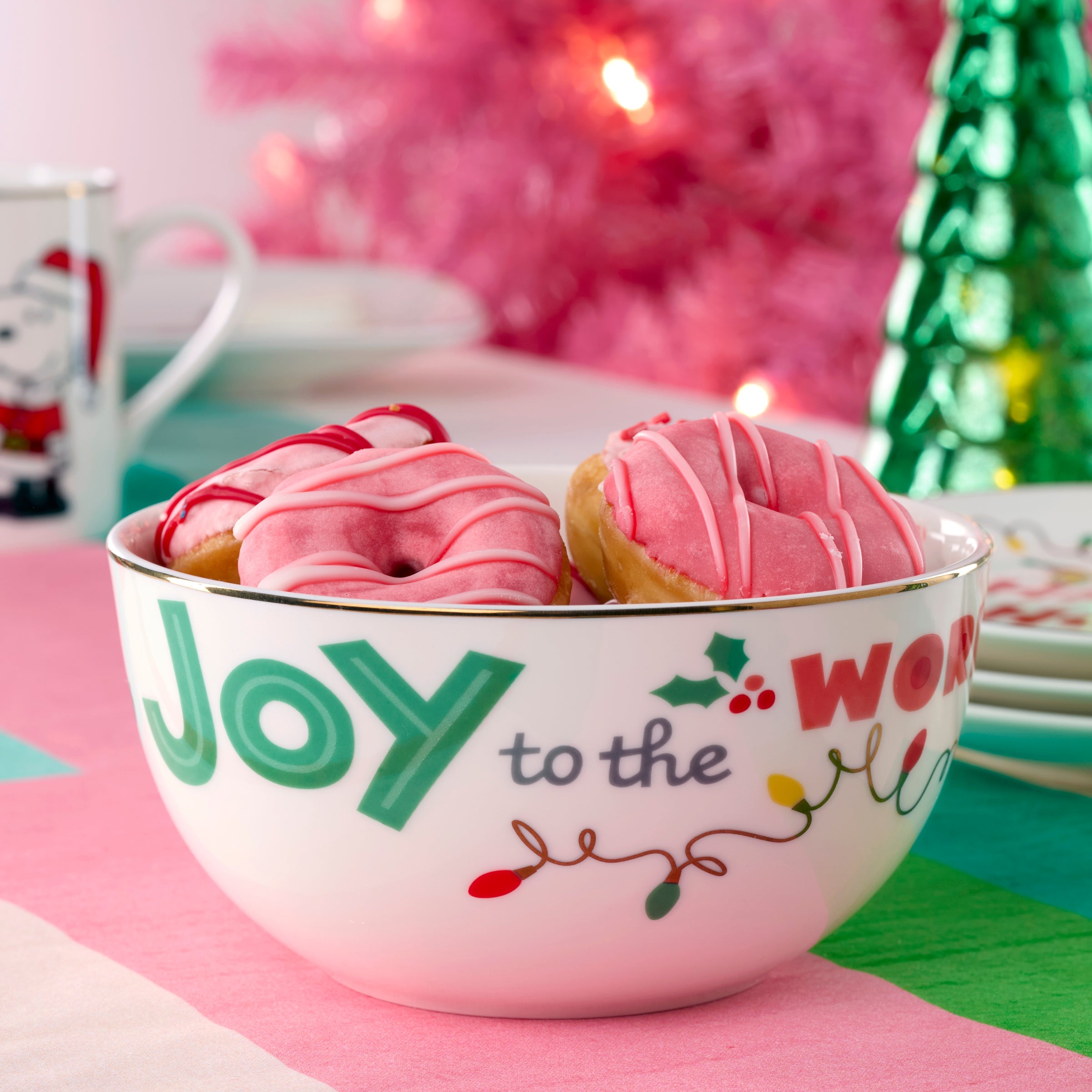 Alternative view of Snoopy Christmas All Purpose Bowls   Set of 4