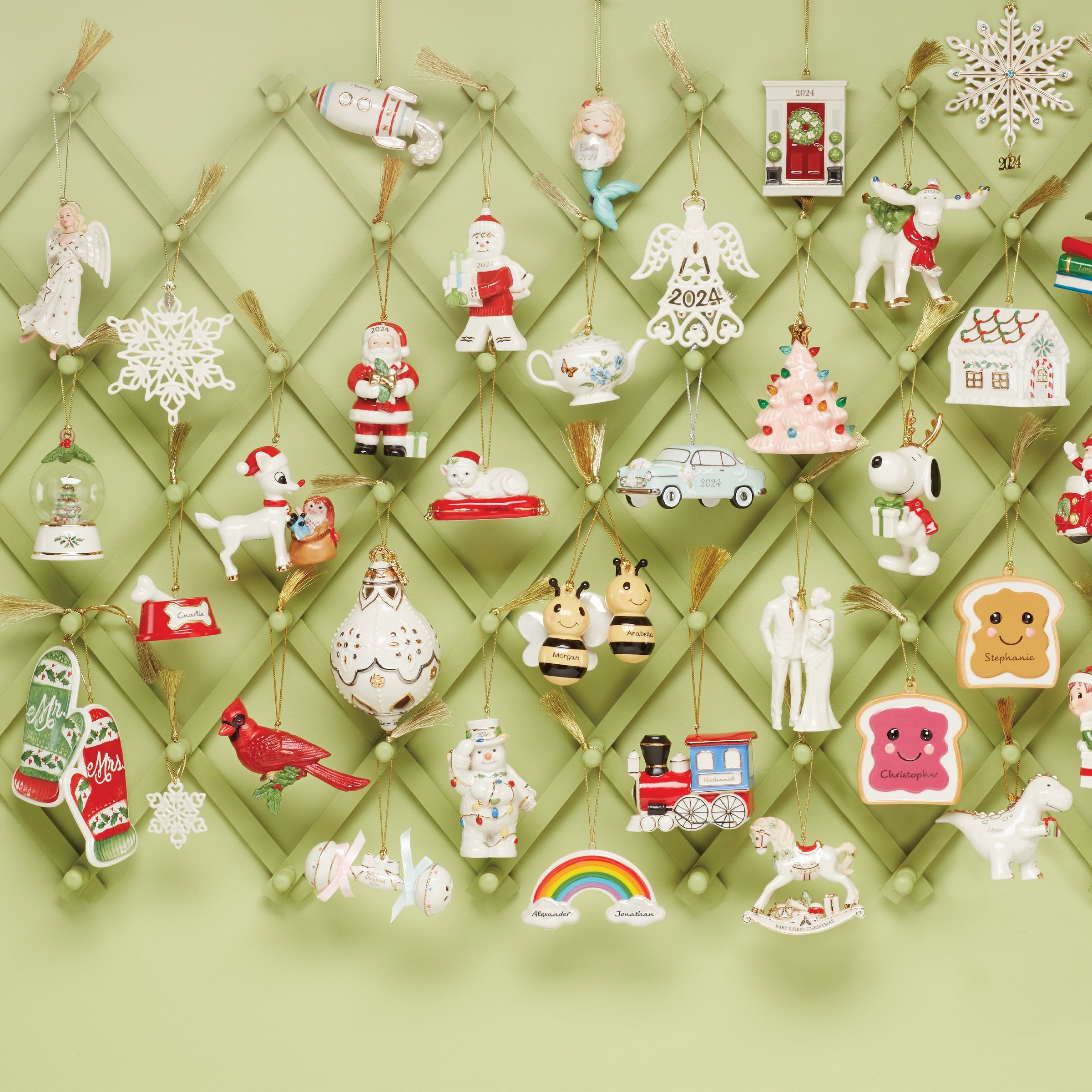 Alternative view of Personalized Mermaid Ornament