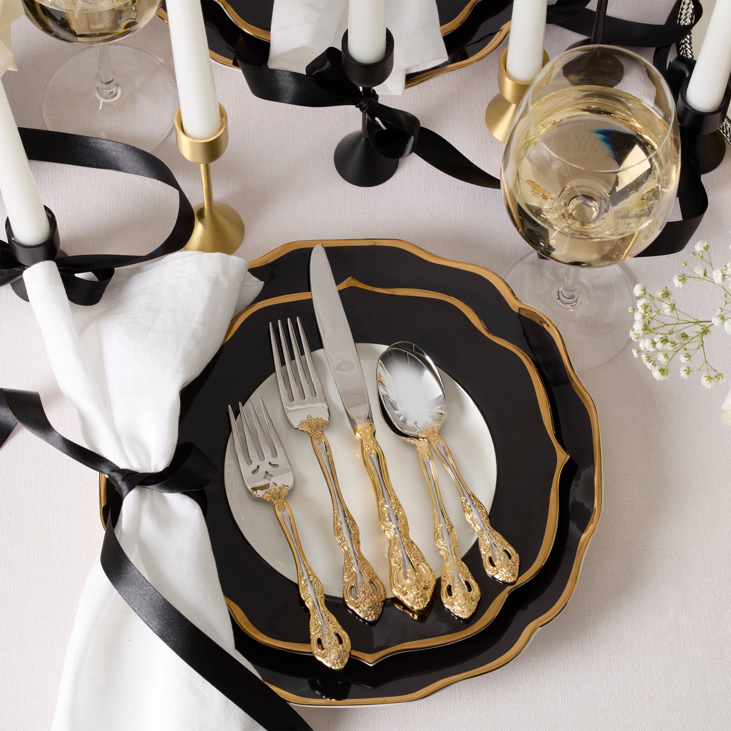 Alternative view of Golden Michelangelo 20 Piece Flatware Set
