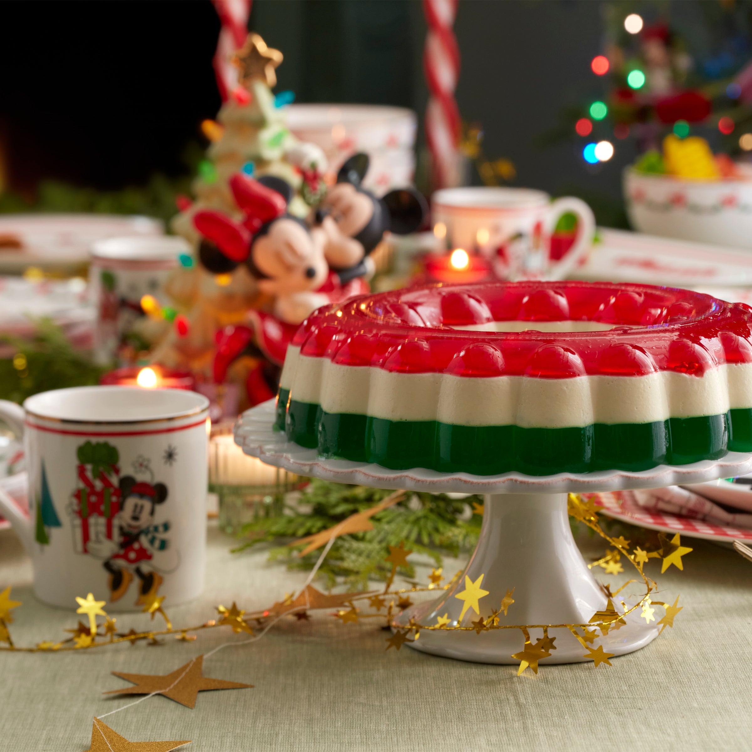 French Perle White Cake Plate With Dome - Image 5