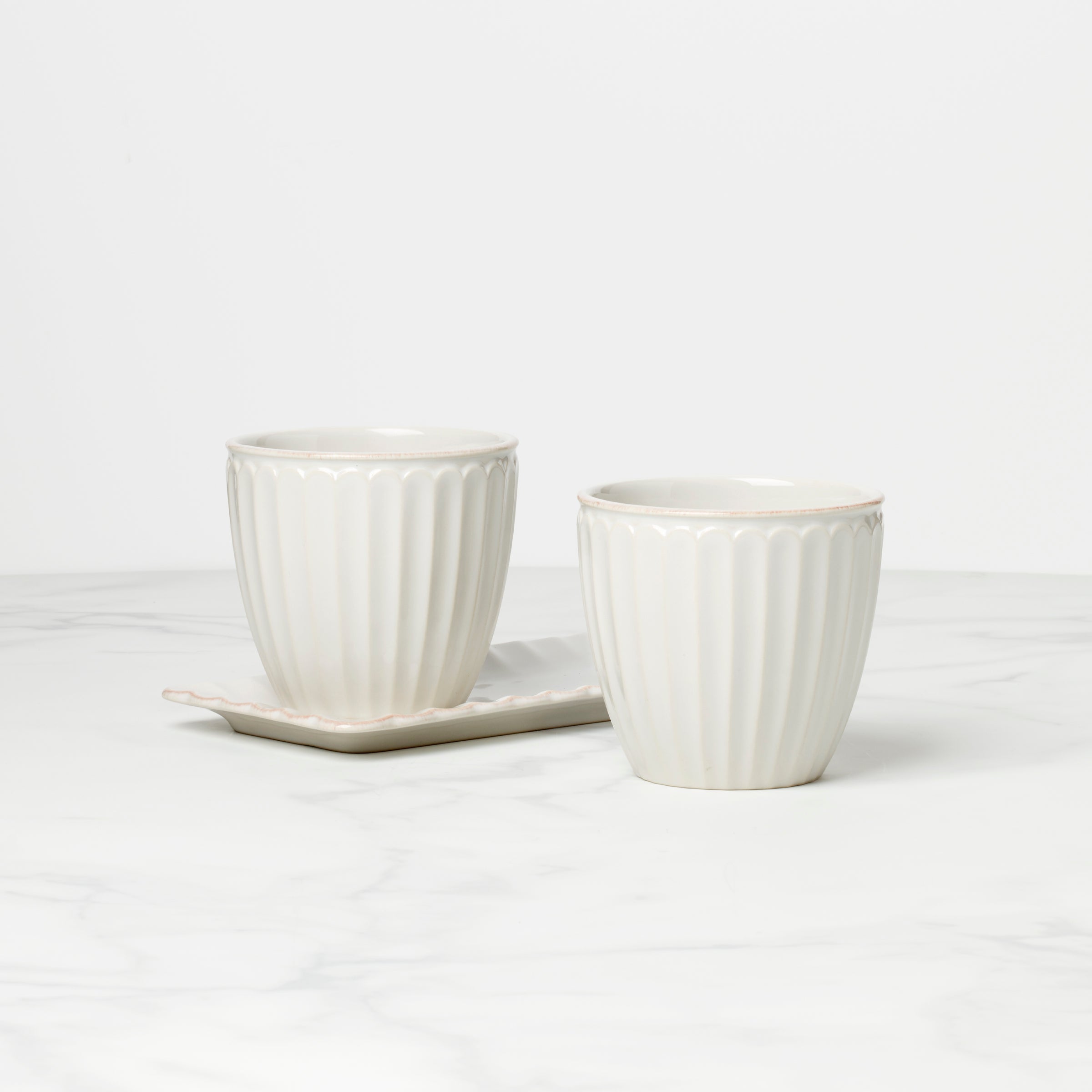 Alternative view of French Perle Scallop 3 Piece Herb Pot Set