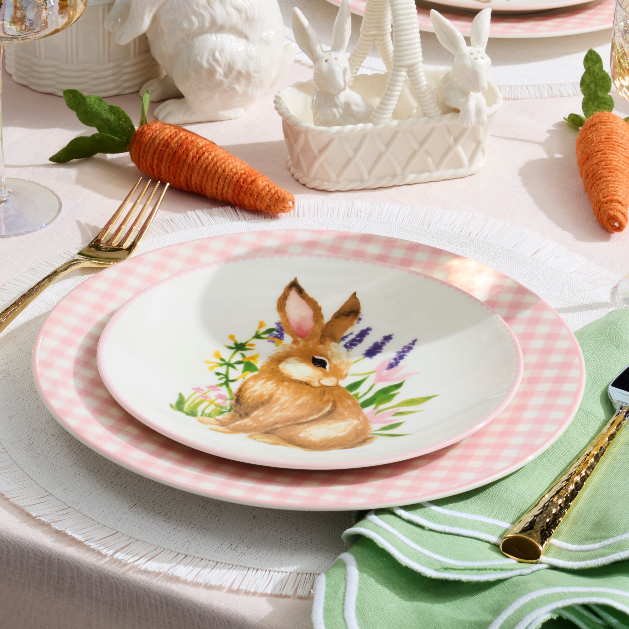 Alternative view of Bunny Accent Plates   Set of 4