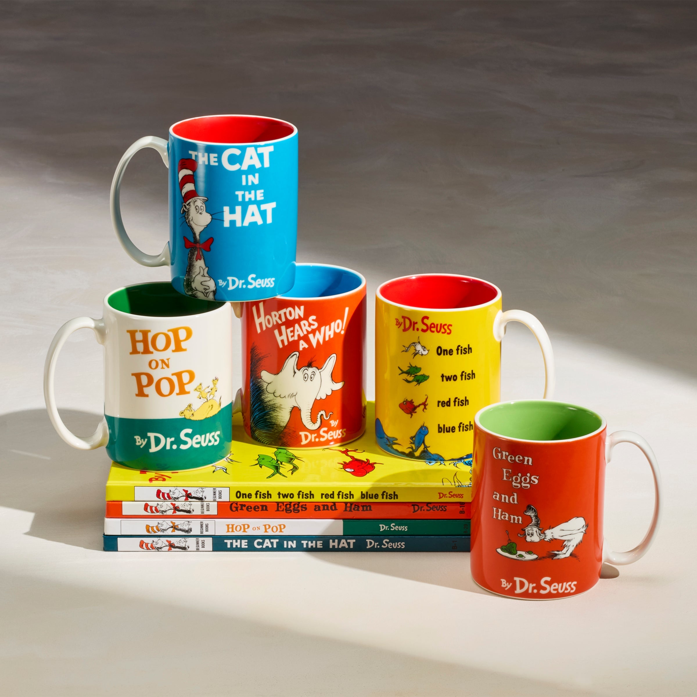 Dr. Seuss' The Cat In The Hat Mug - Image 7