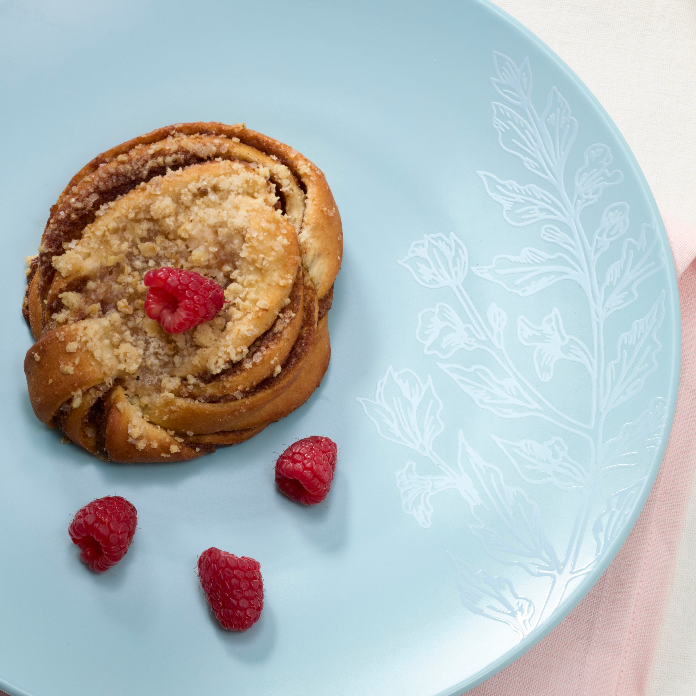 Roseto French Blue 12 Piece Dinnerware Set - Image 5