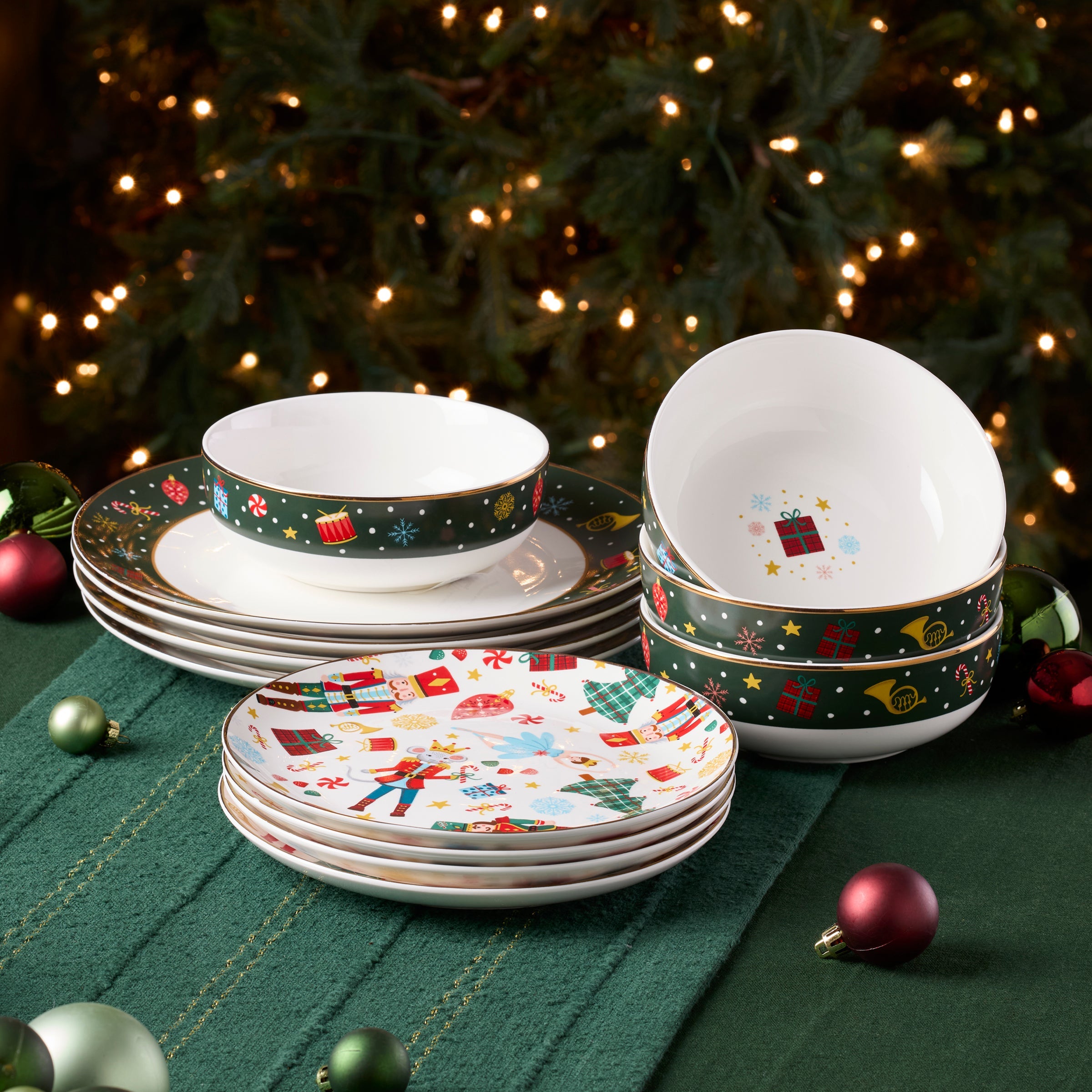 Alternative view of Nutcracker Ballet 12 Piece Dinnerware Set
