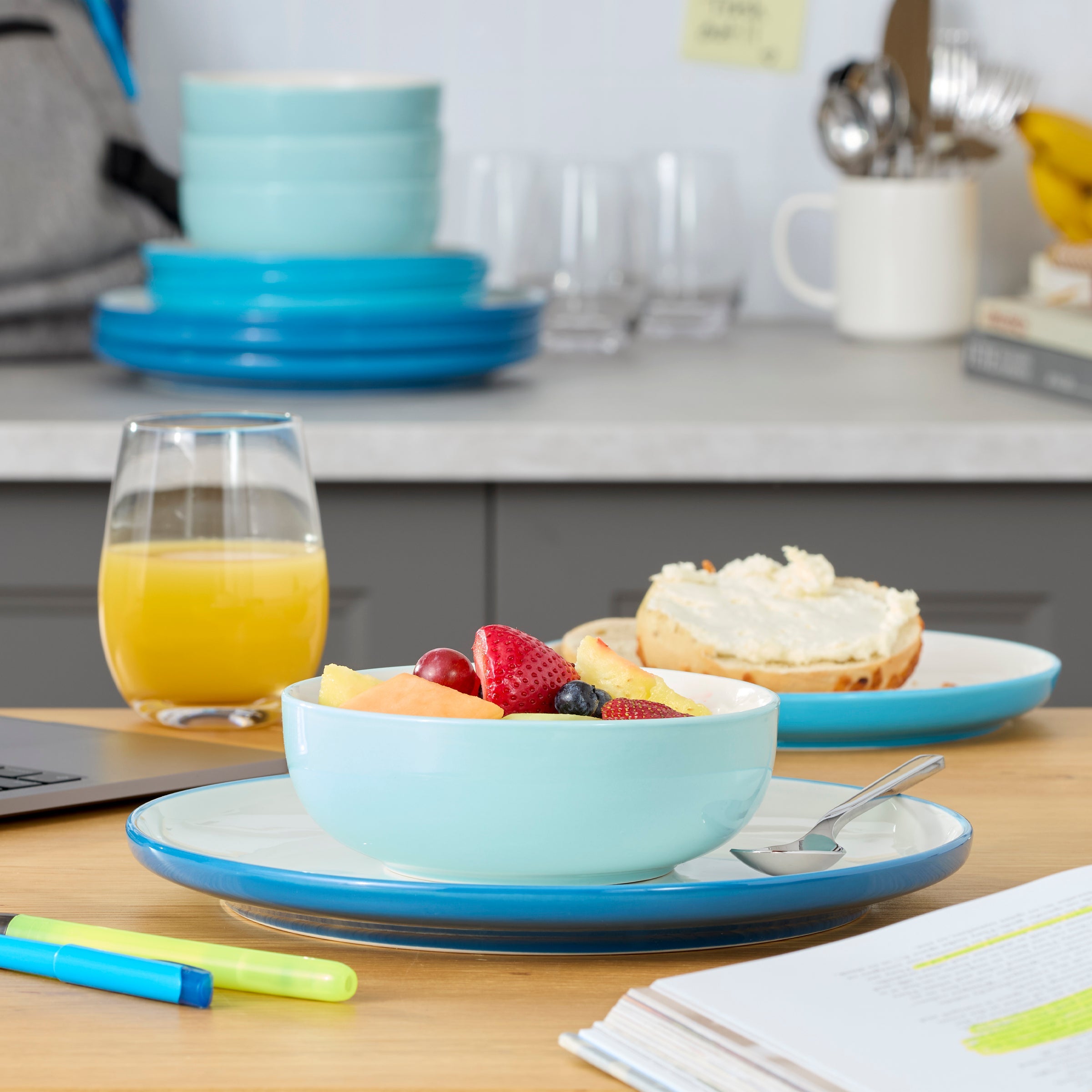 24 Seven Colors Turquoise 12 Piece Dinnerware Set - Image 9