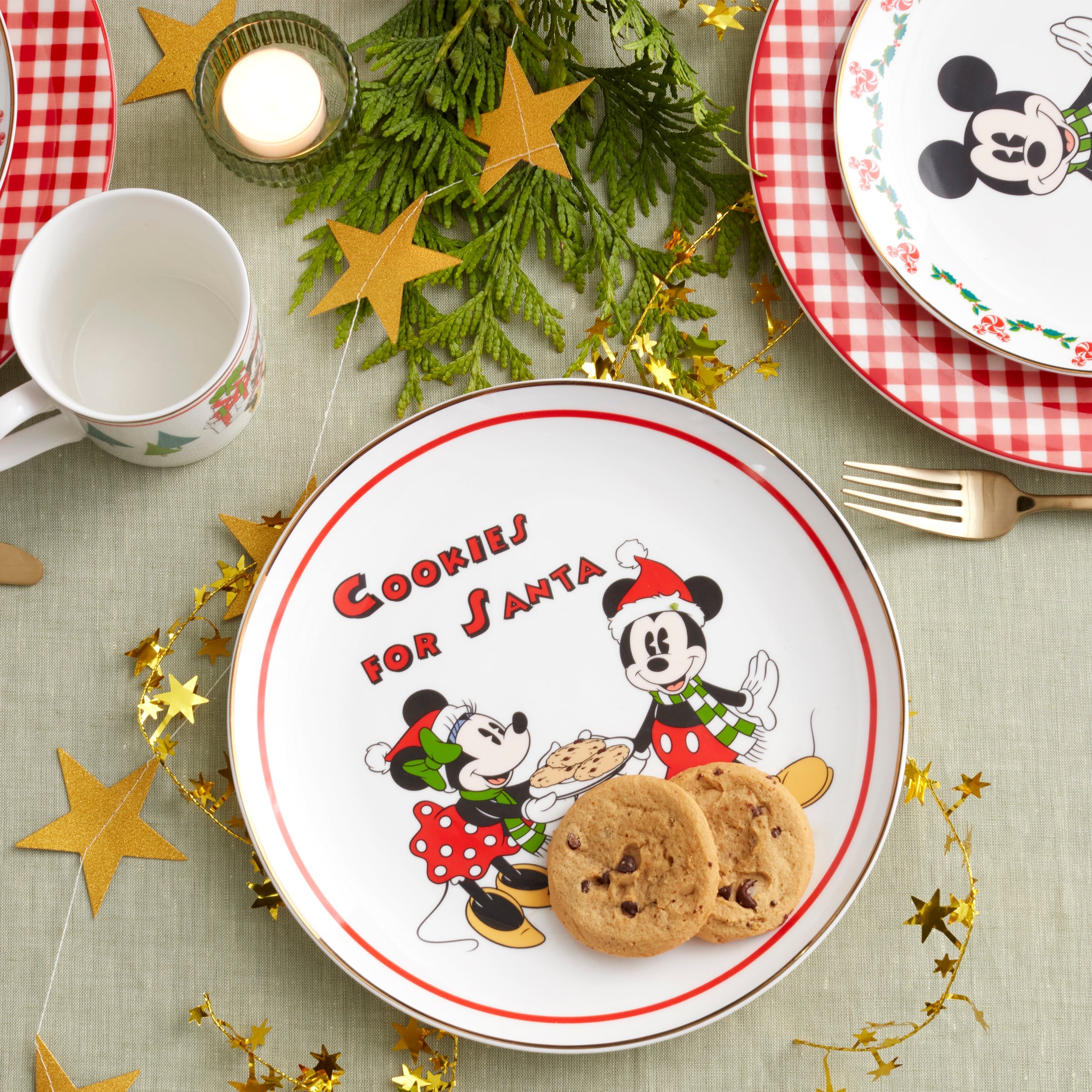 Alternative view of Disney Holiday Cookies For Santa Plate