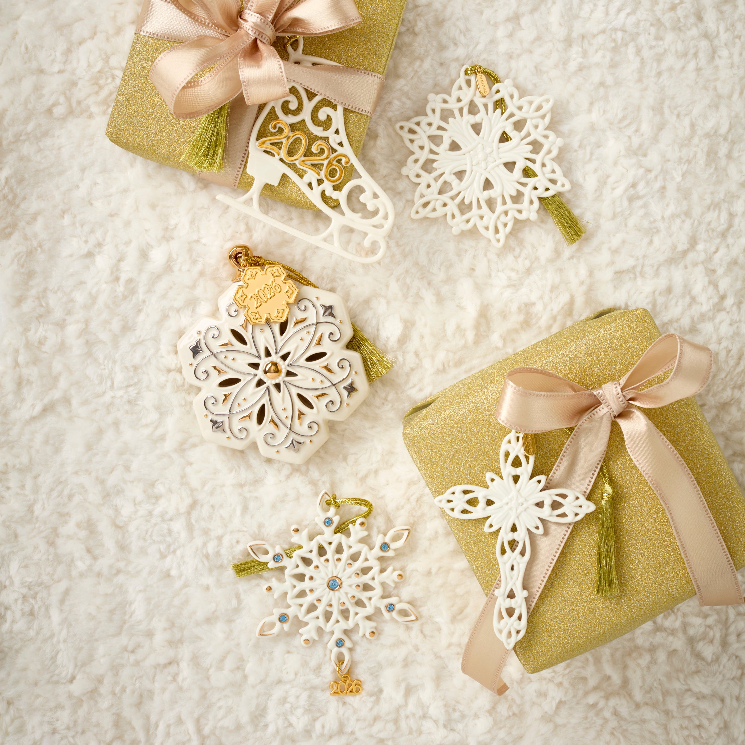 2026 A Year To Remember Skate Ornament - Image 3