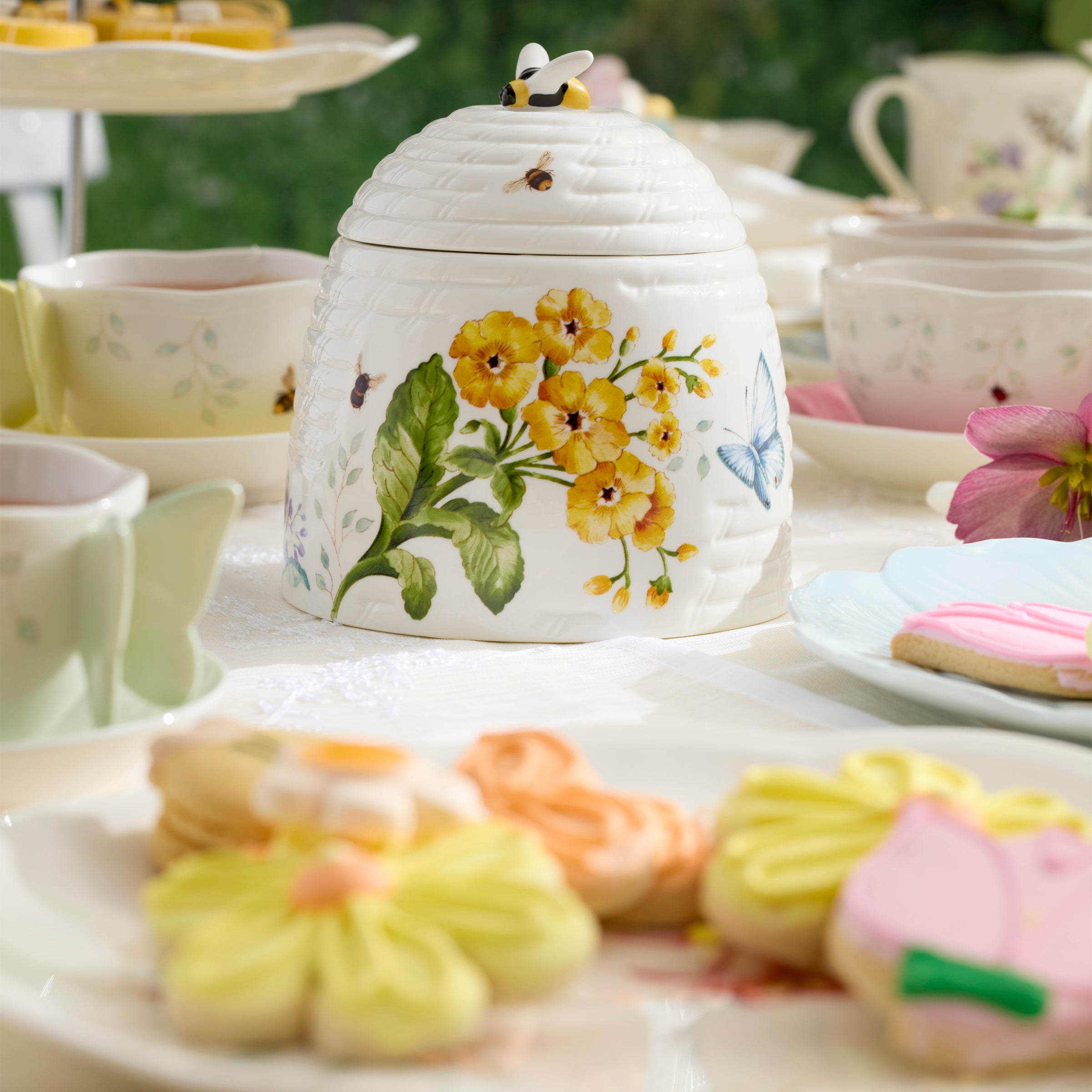 Butterfly Meadow Honeycomb Candy Jar - Image 3