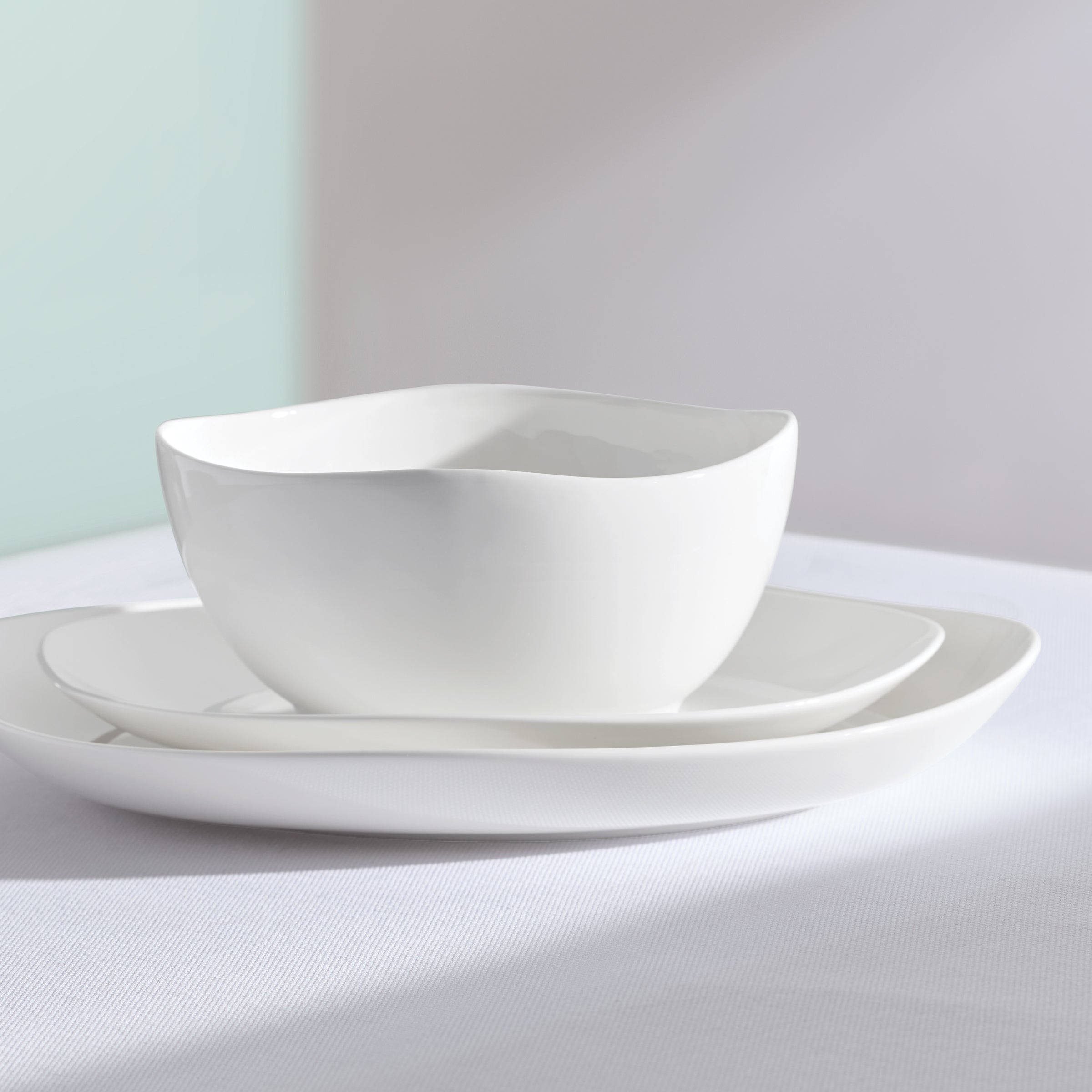 Studio 1414 Curve 12 Piece Dinnerware Set - Image 5