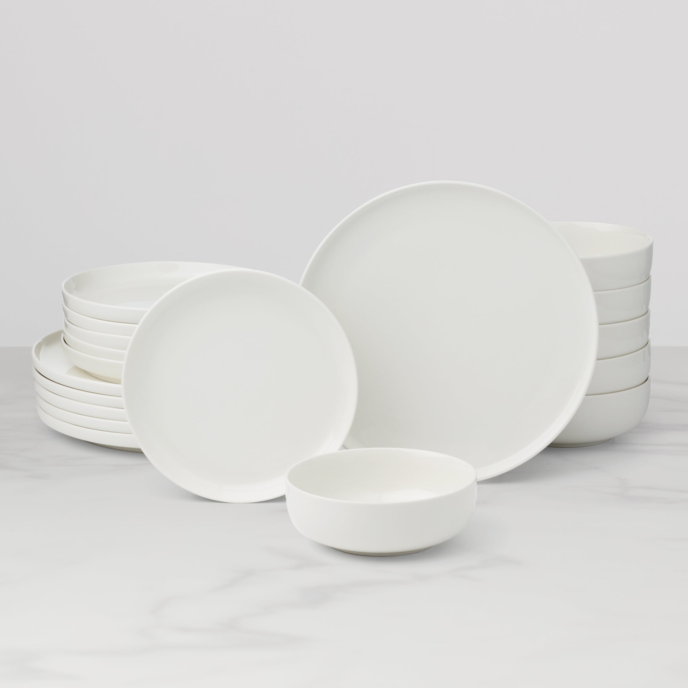 24 Seven White 18 Piece Dinnerware Set
