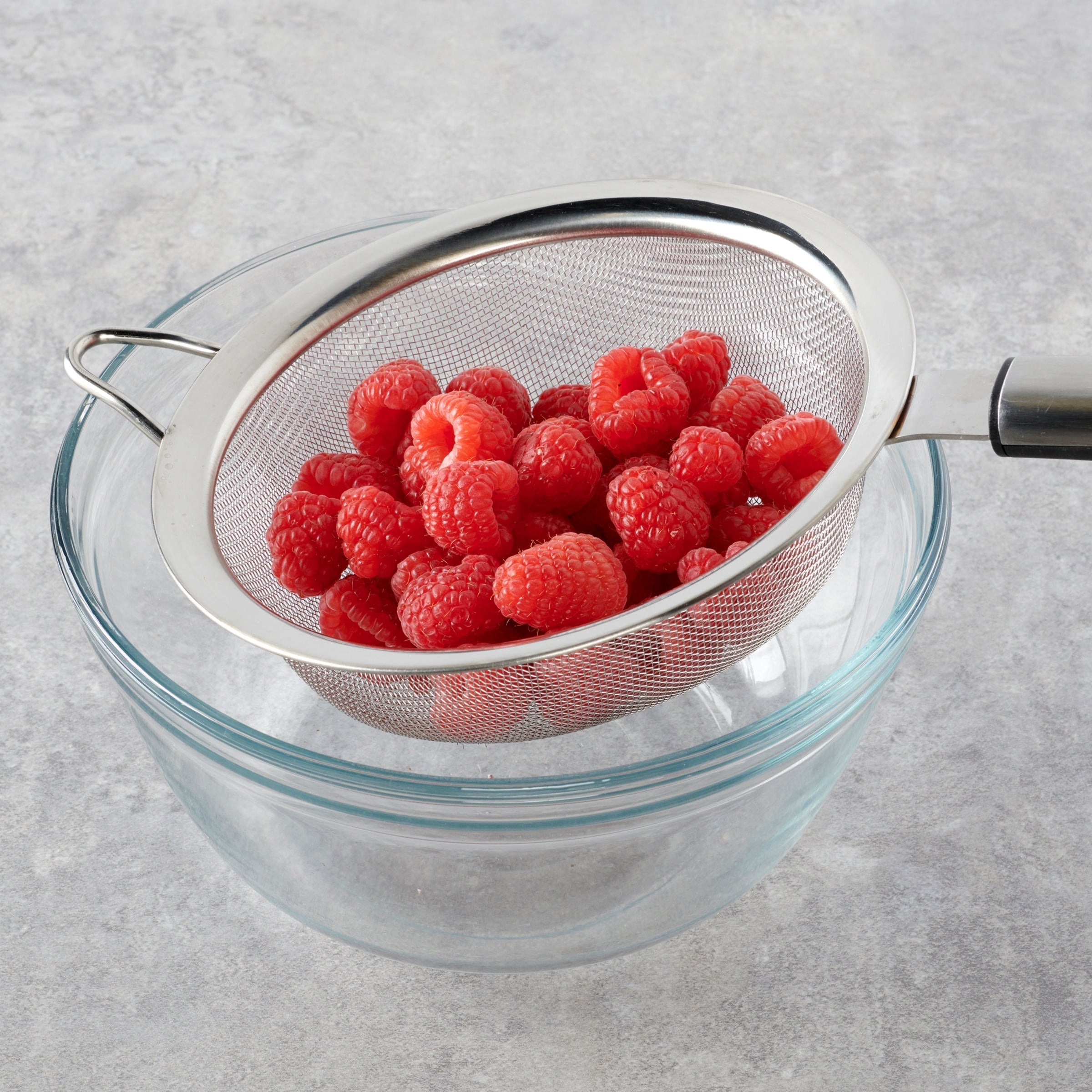 Alternative view of Elite Gadgets Stainless Steel 6'' Strainer