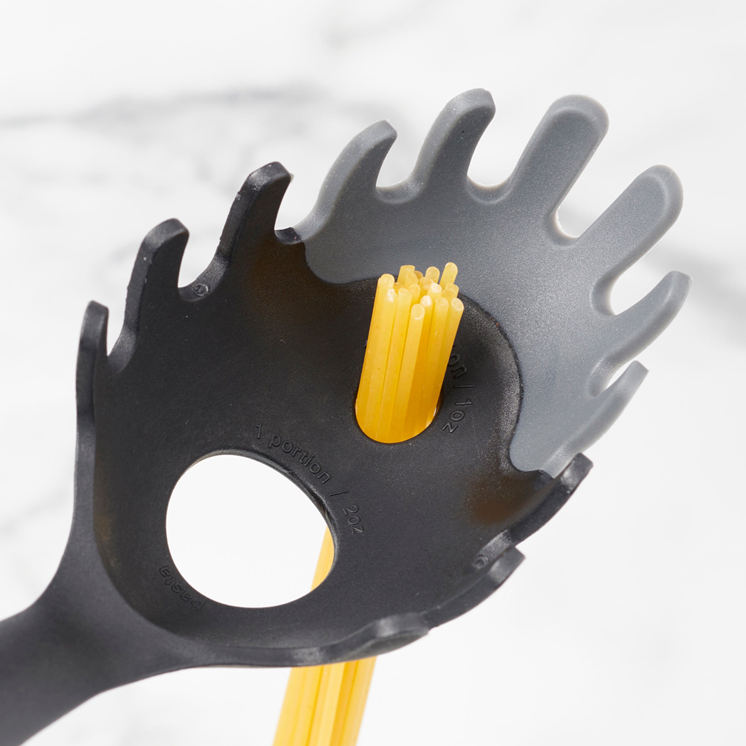 Elite Gadgets Silicone Pasta Server - Image 5