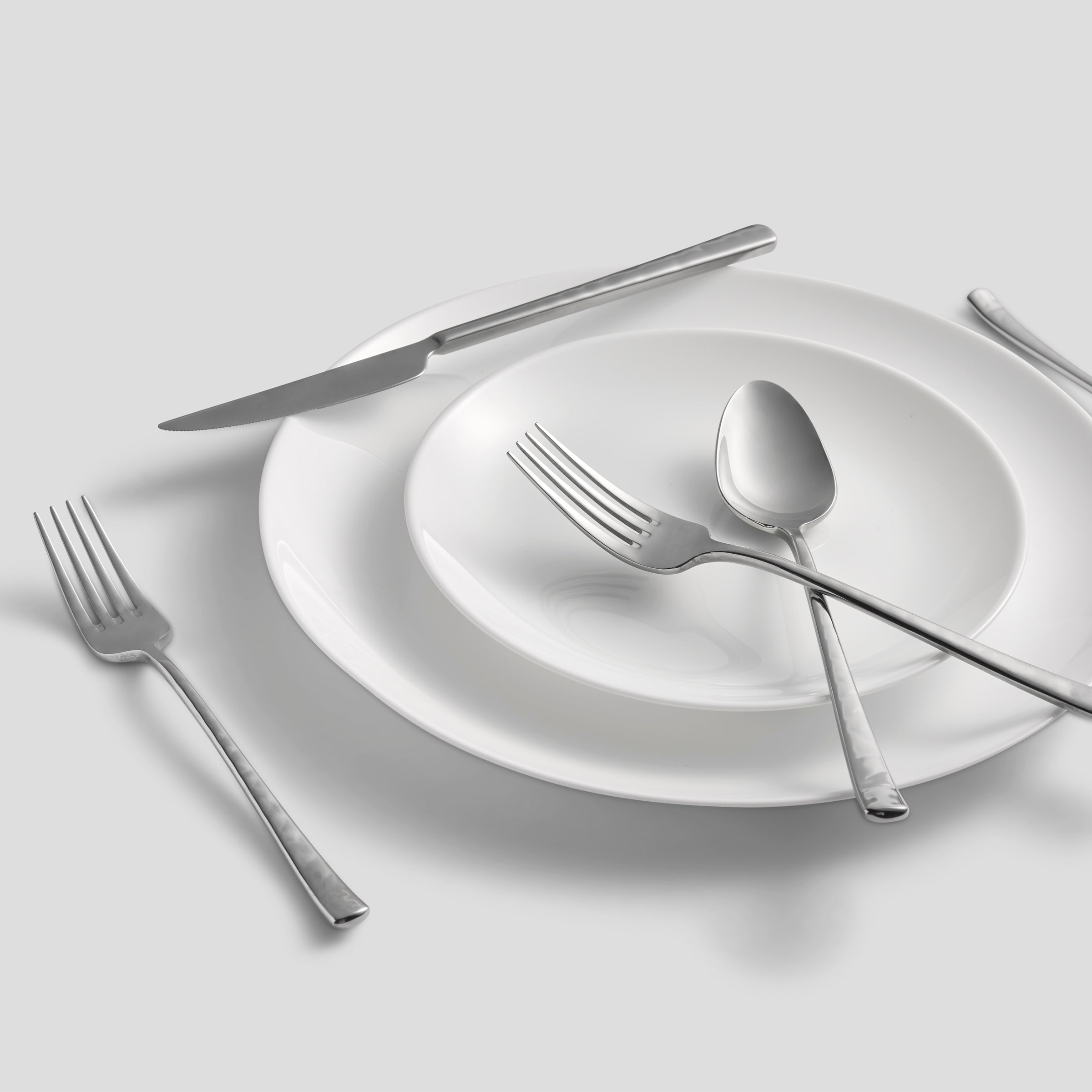 Alternative view of Almada Mirror 20 Piece Flatware Set