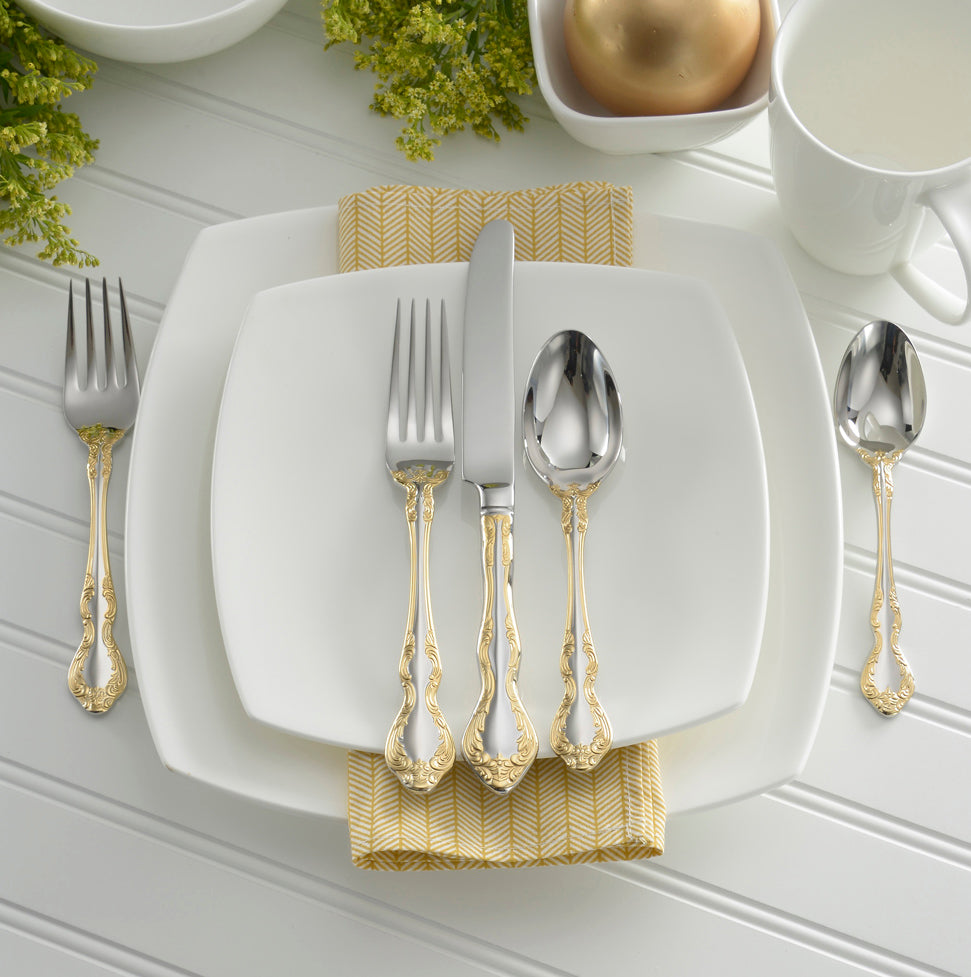 Alternative view of Golden Mandolina 45 Piece Flatware Set